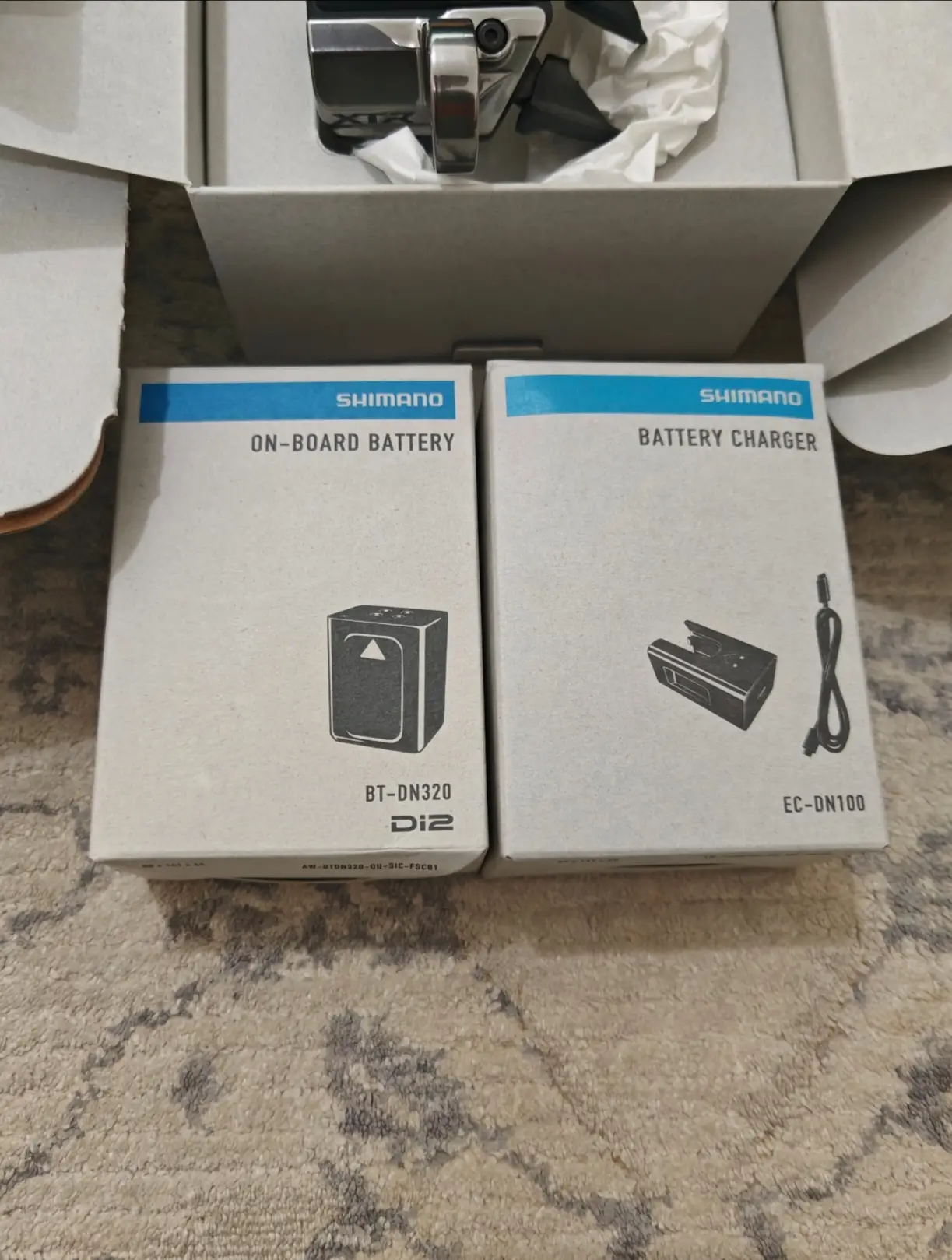 Shimano XTR M9200 Di2 (12 Speeds) 4 pot brakeset - Brand New !!!