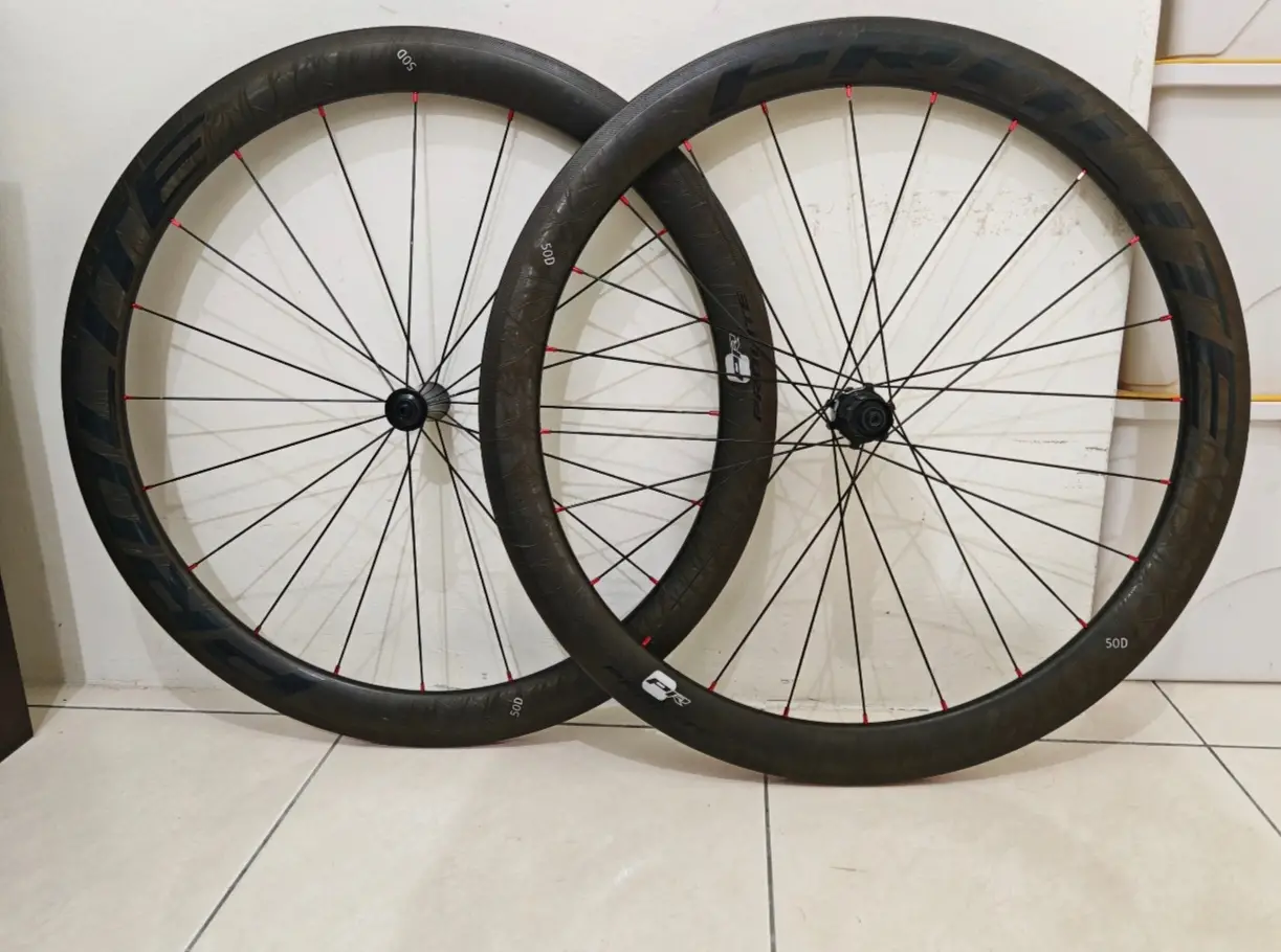 ProLite Carbon Wheelset (50mm) Clincher; Shimano Bodyhub - Brand New !!!