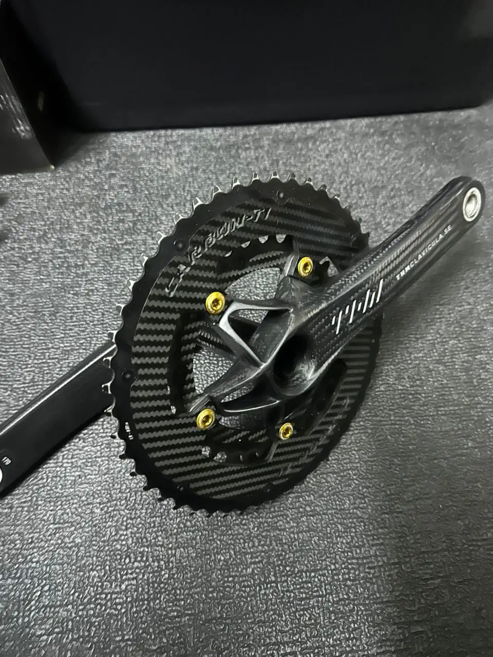 THM Clavicula SE Carbon Crank with Carbon TI Chainring (50/34T) - Like New !!