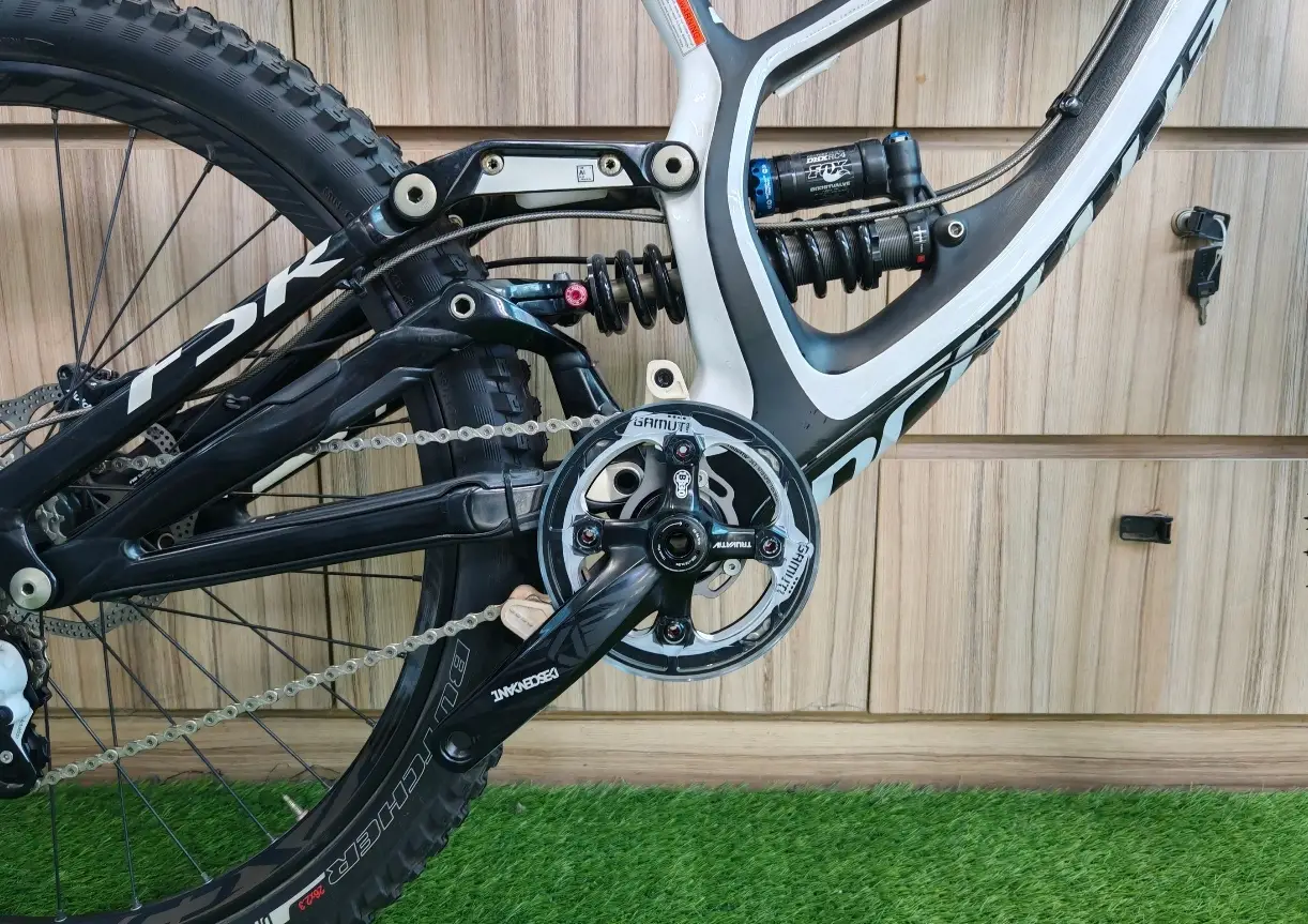 Specialized Demo 8 FSR (Brand New Old Stock !)