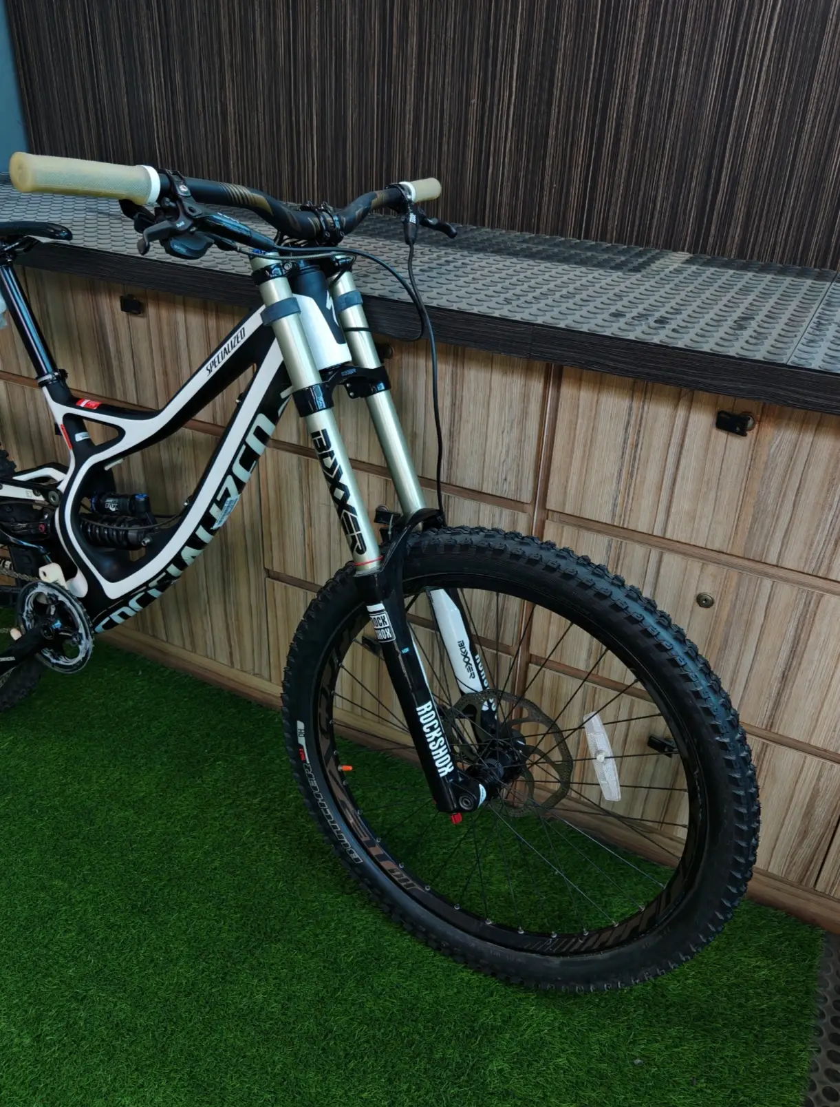 Specialized Demo 8 FSR (Brand New Old Stock !)