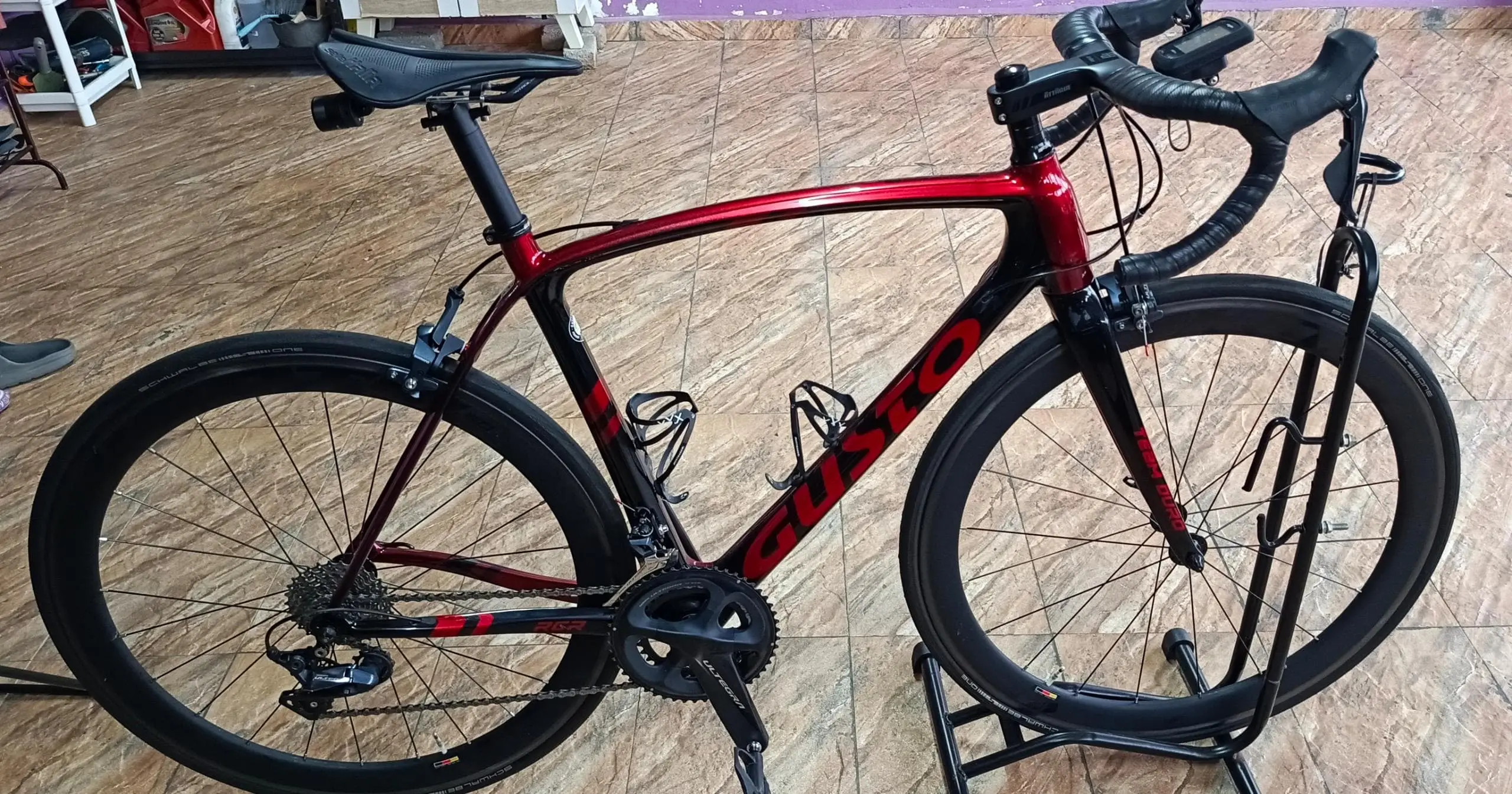 Gusto roadbike
