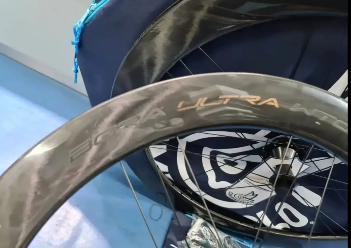 Campagnolo Bora Ultra Ultra 60 2WF (Disc) Clincher (Brand New)