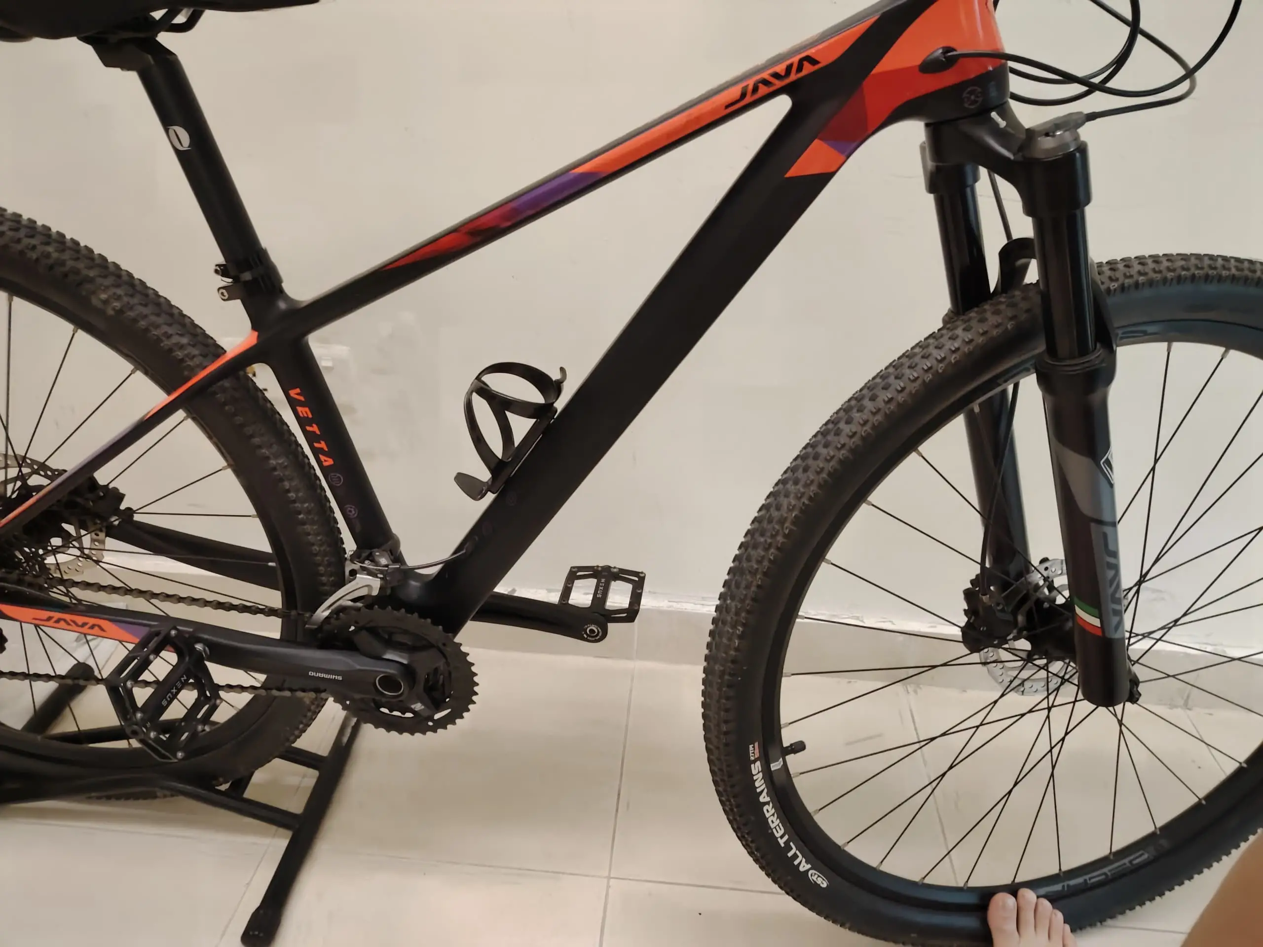 FOR SALE: JAVA VETTA 29ER CARBON MTB – AIR SUSPENSION | DEORE 30S | LIGHTWEIGHT 🚴‍♂️