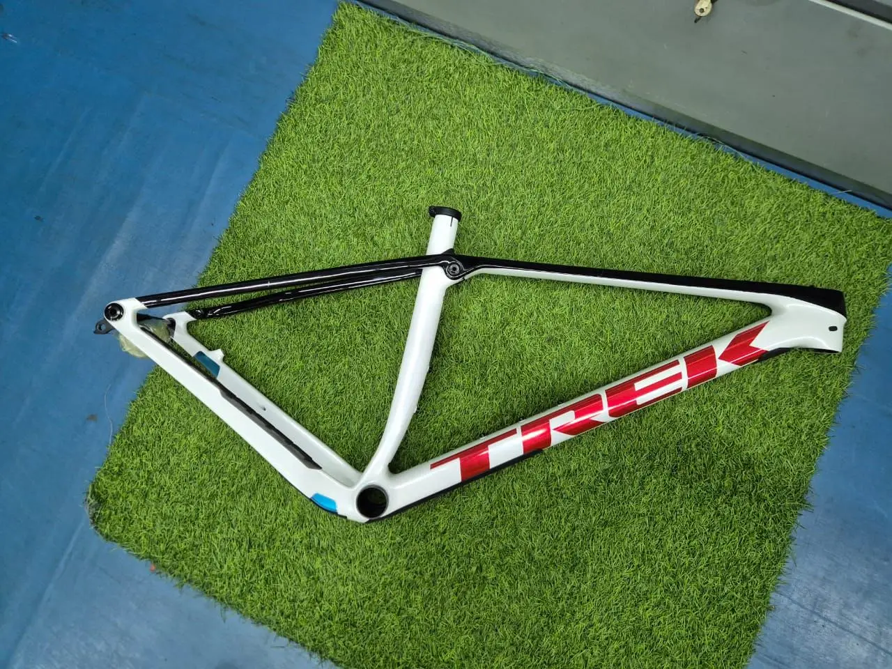 Trek ProCaliber 9.7 (M/L) Frameset (-Like New-)
