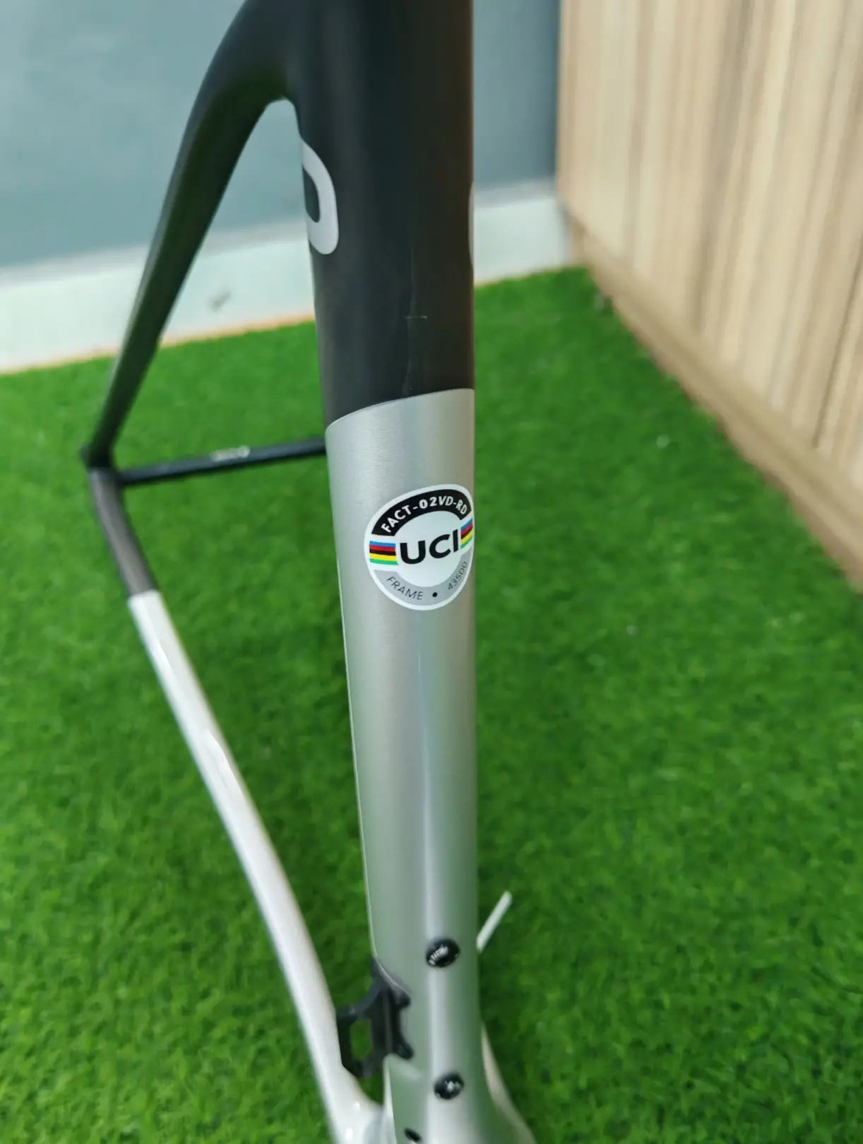 Factor O2D Frameset ONLY -Miami Blue- (52cm) Brand New !