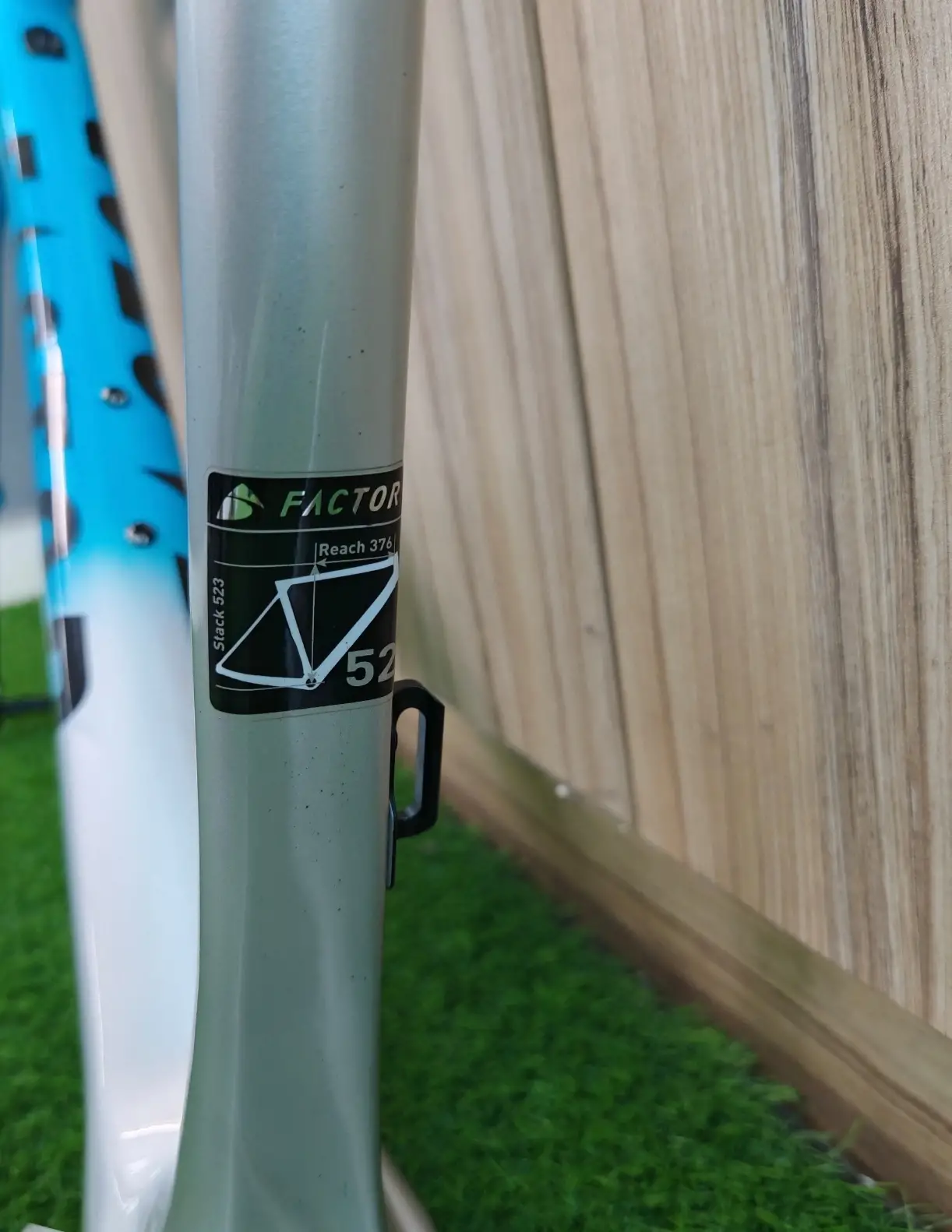 Factor O2D Frameset ONLY -Miami Blue- (52cm) Brand New !
