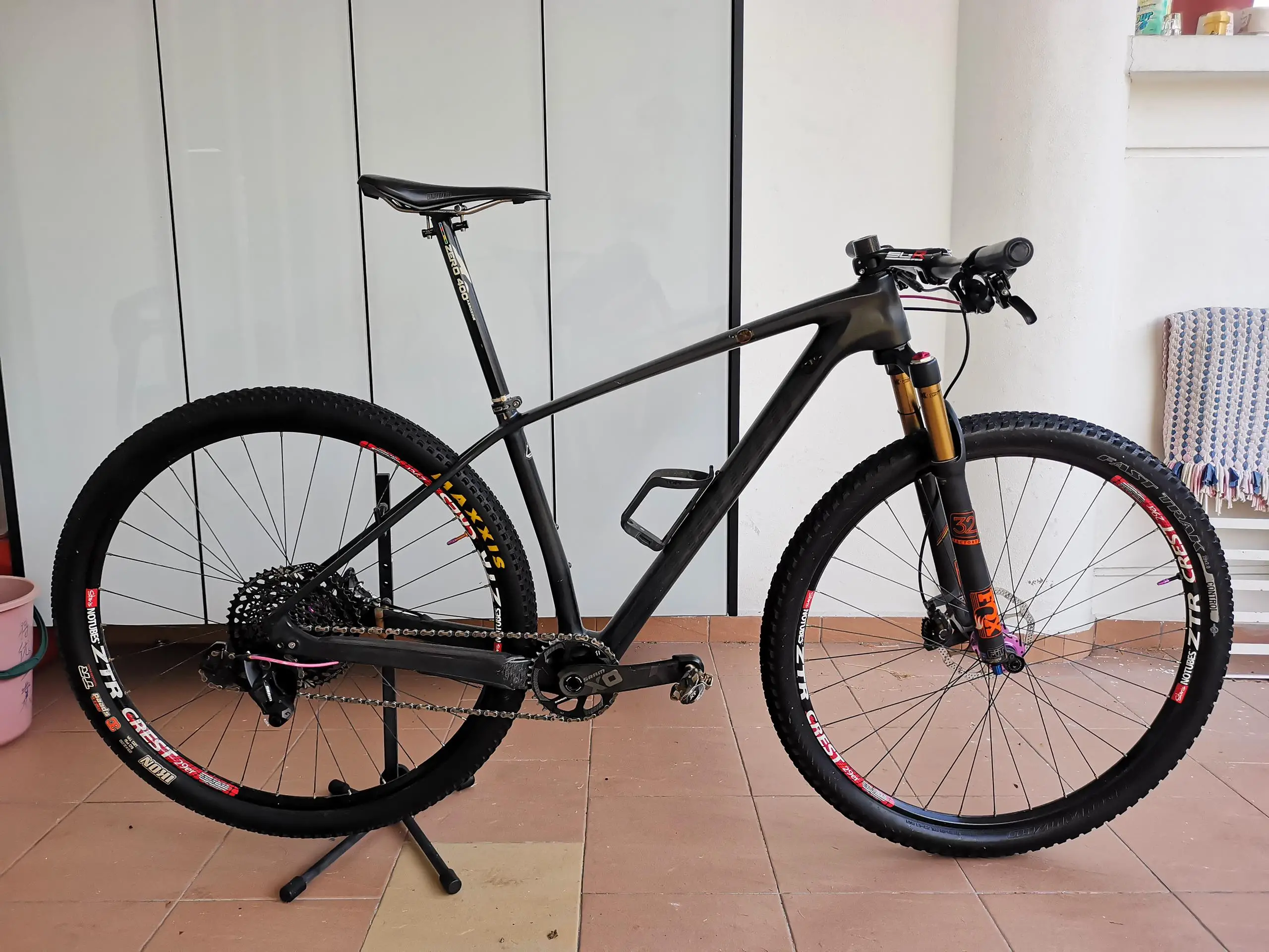 Specialized Stumpjumper Carbon Hardtail 29er
