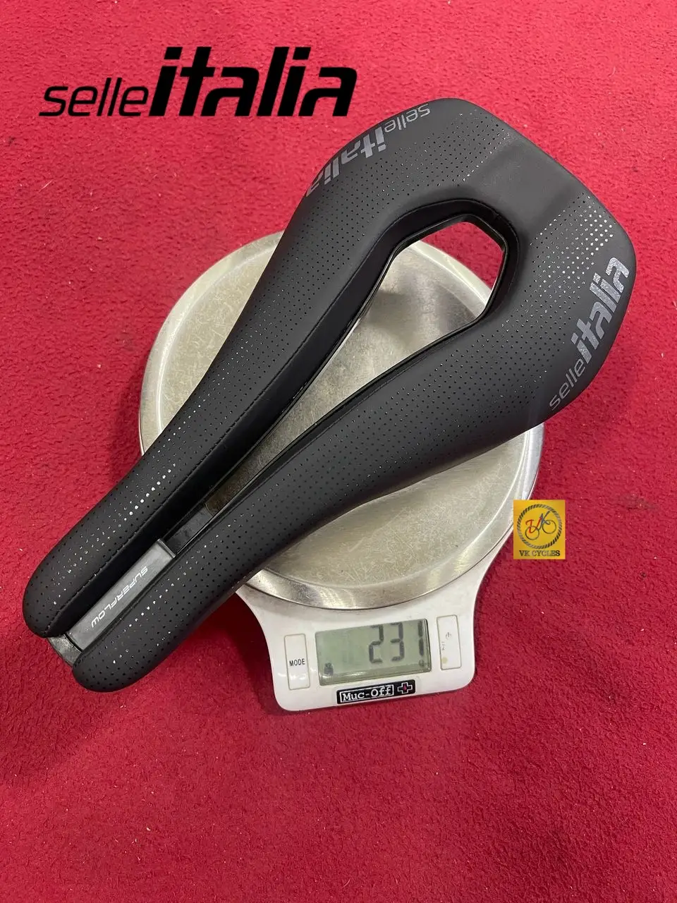 [Genuine] SELLE ITALIA WATT TI316 GEL SUPERFLOW U3 133mm - 231g