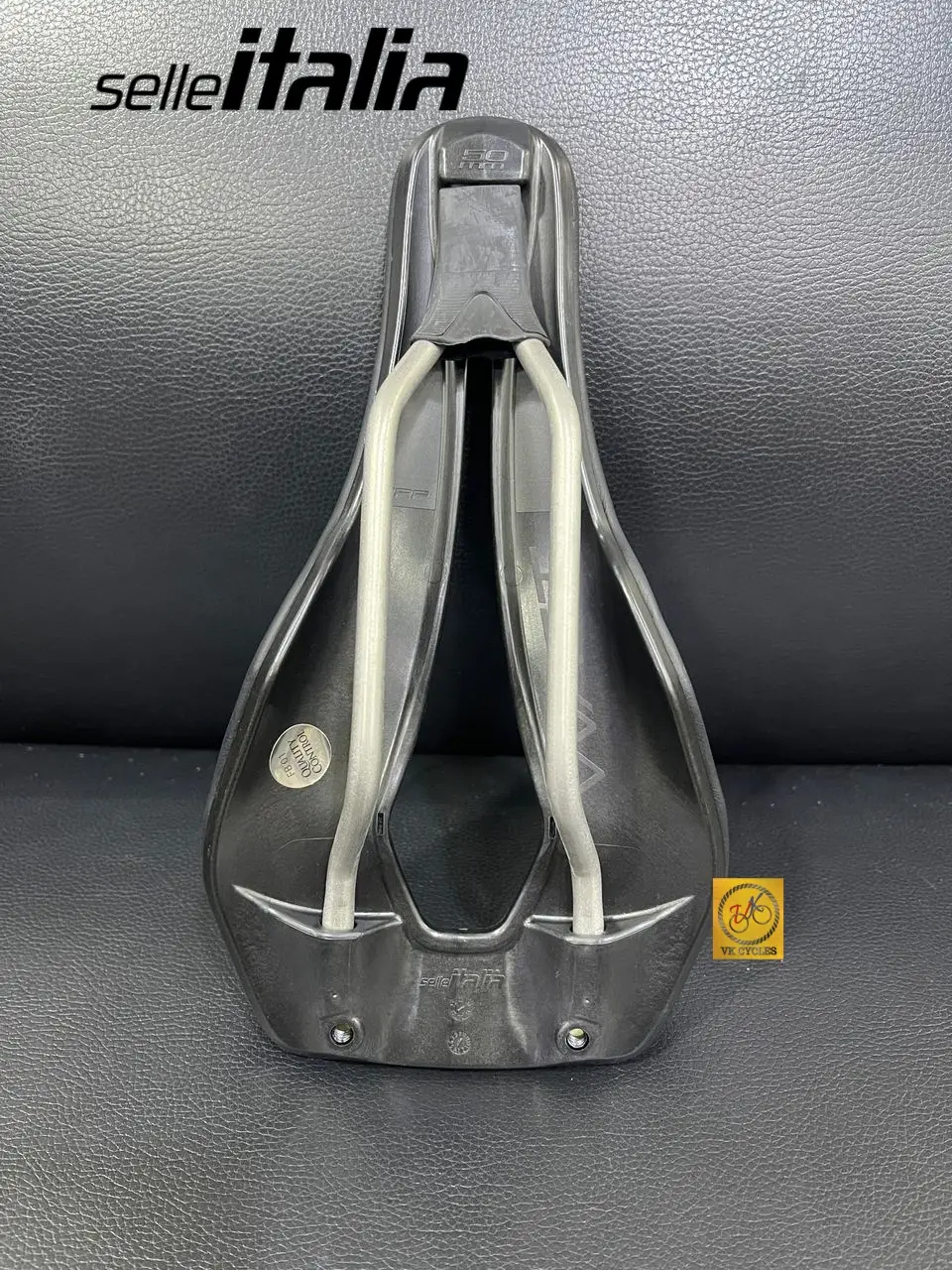 [Genuine] SELLE ITALIA WATT TI316 GEL SUPERFLOW U3 133mm - 231g