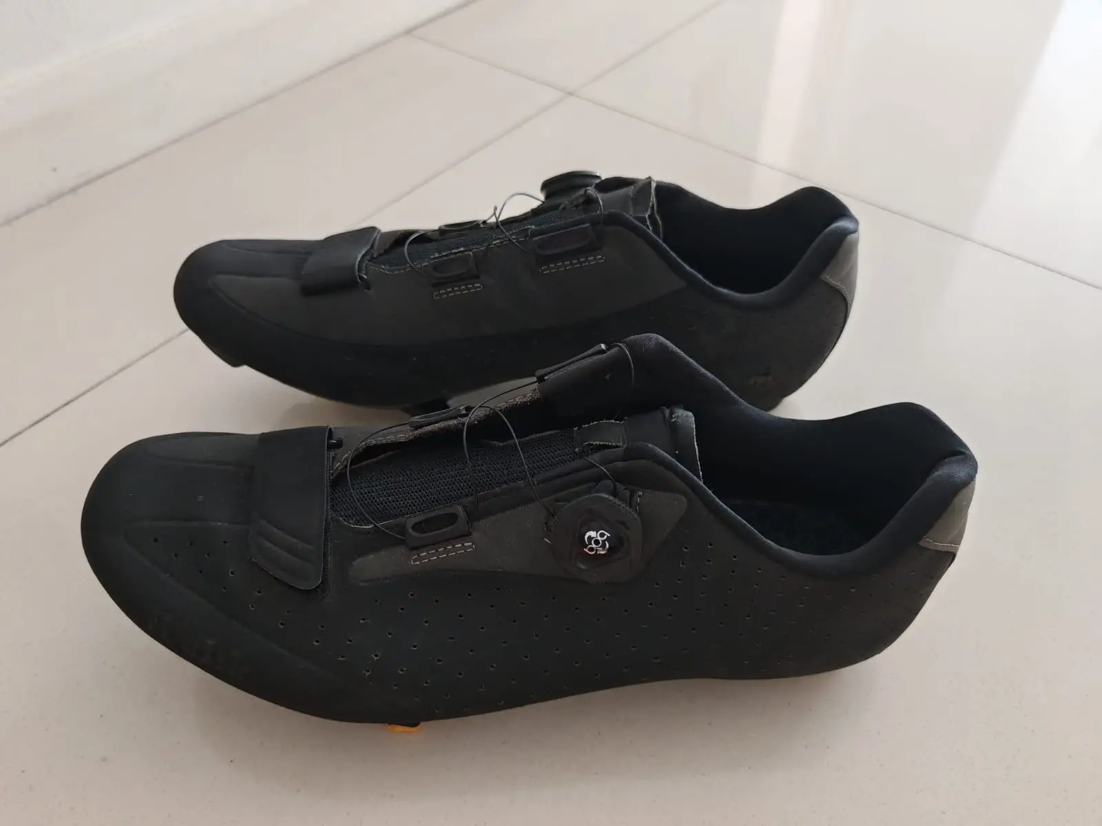 Fizik R5 Road Bike Shoes (EUR46)
