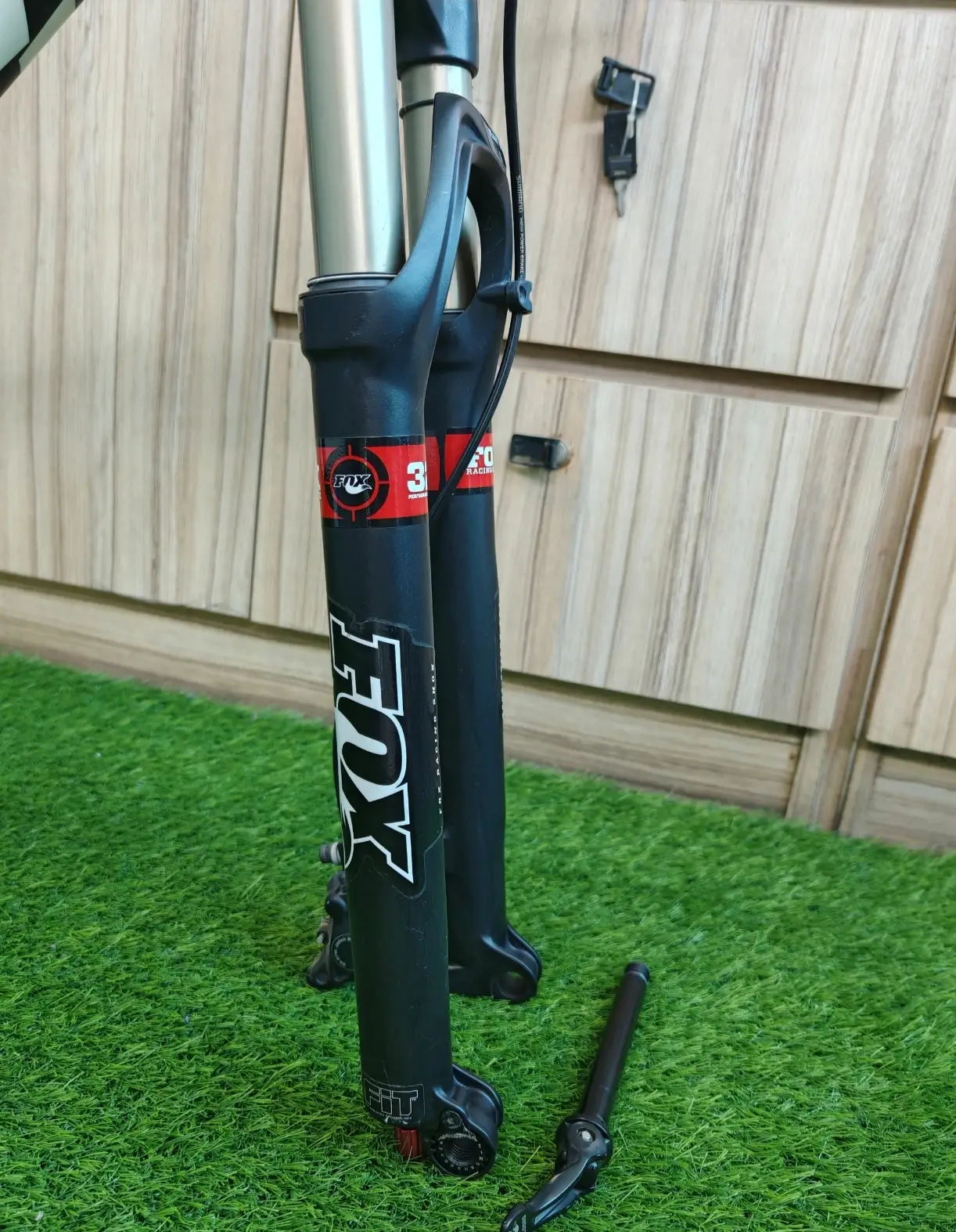 Fox Performance 32 Fit4 (29er) 100mm travel (Brand New !)