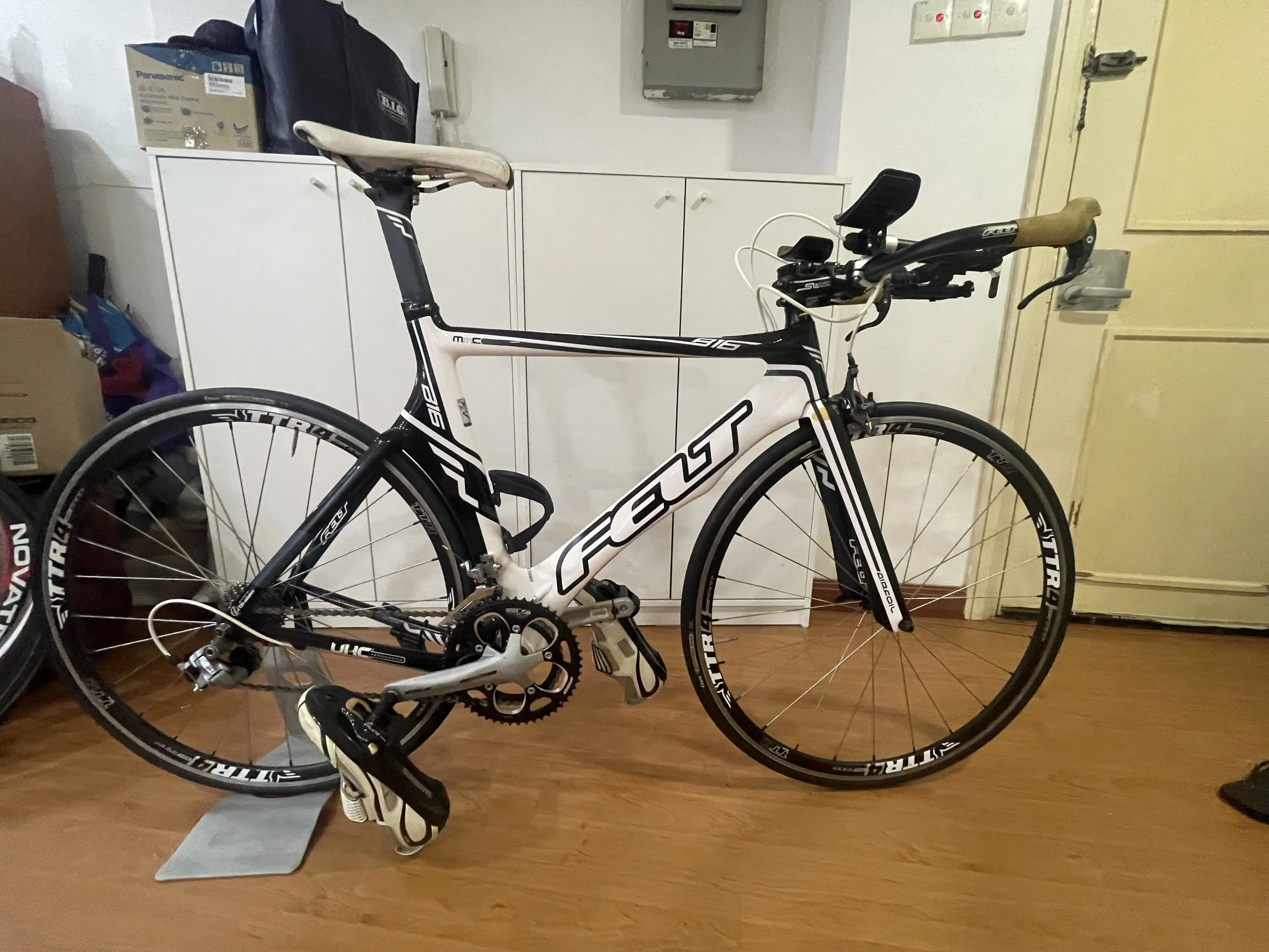 Triathlon Bike - Felt B16