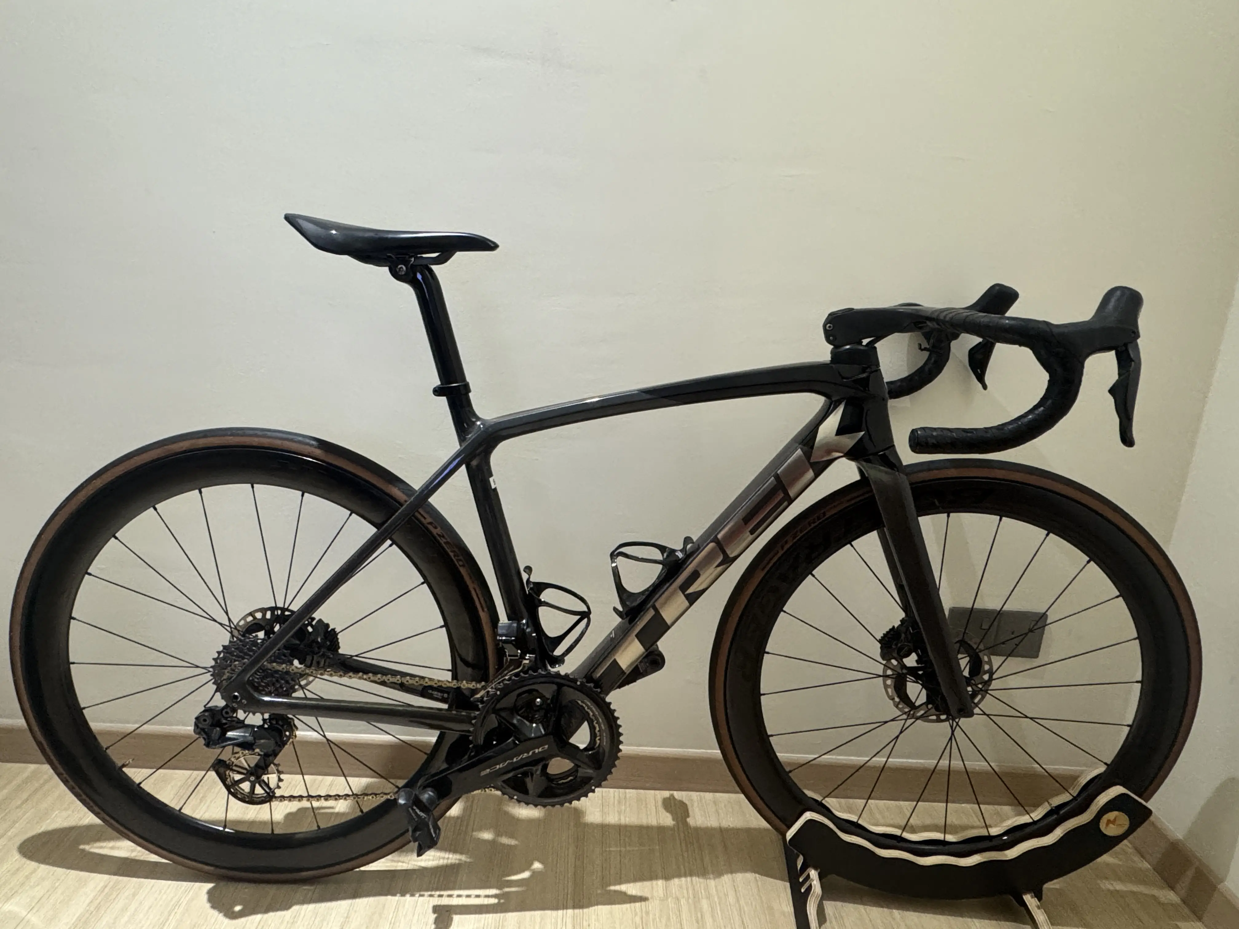 Trek Emonda SLR 9 size 52