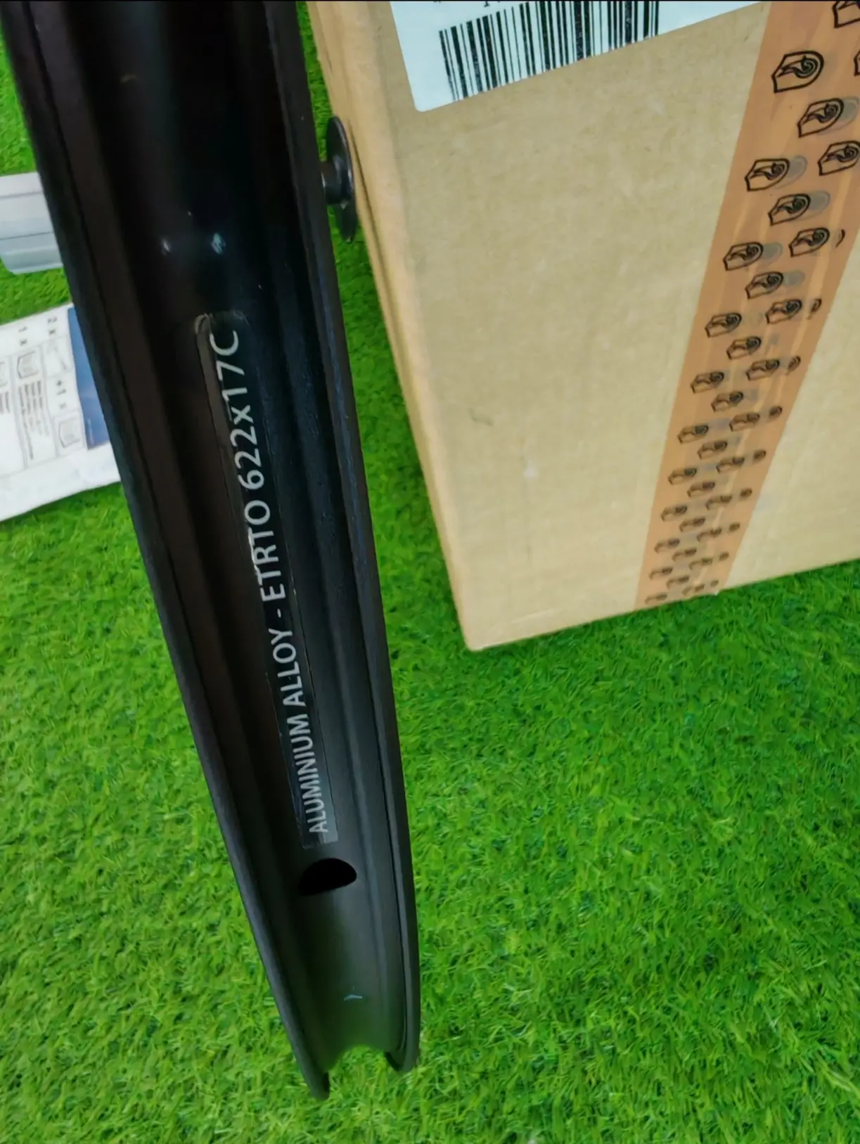 Campagnolo Zonda C17 (RimBrake; Clincher) Brand New !!!!