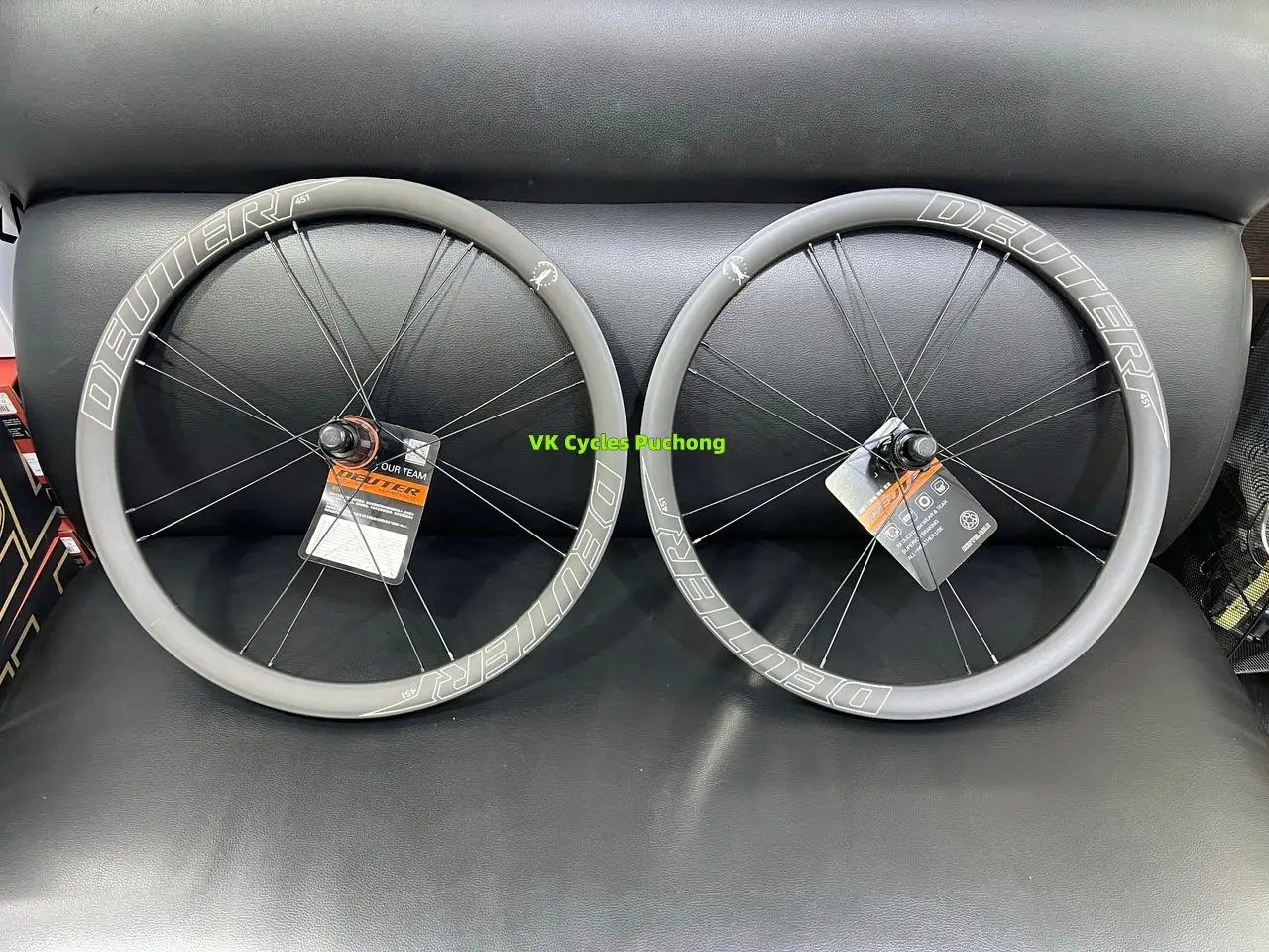 DEUTER 20 inch Alloy WHEELSET 451 QR 100/135mm centre lock 9sp 10sp 11sp - 30mm profile for folding bike - 1.3kg