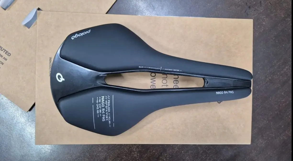 Prologo Scratch M5 Pas Nack (Carbon) Saddle (140 / 147)mm - (Brand New)