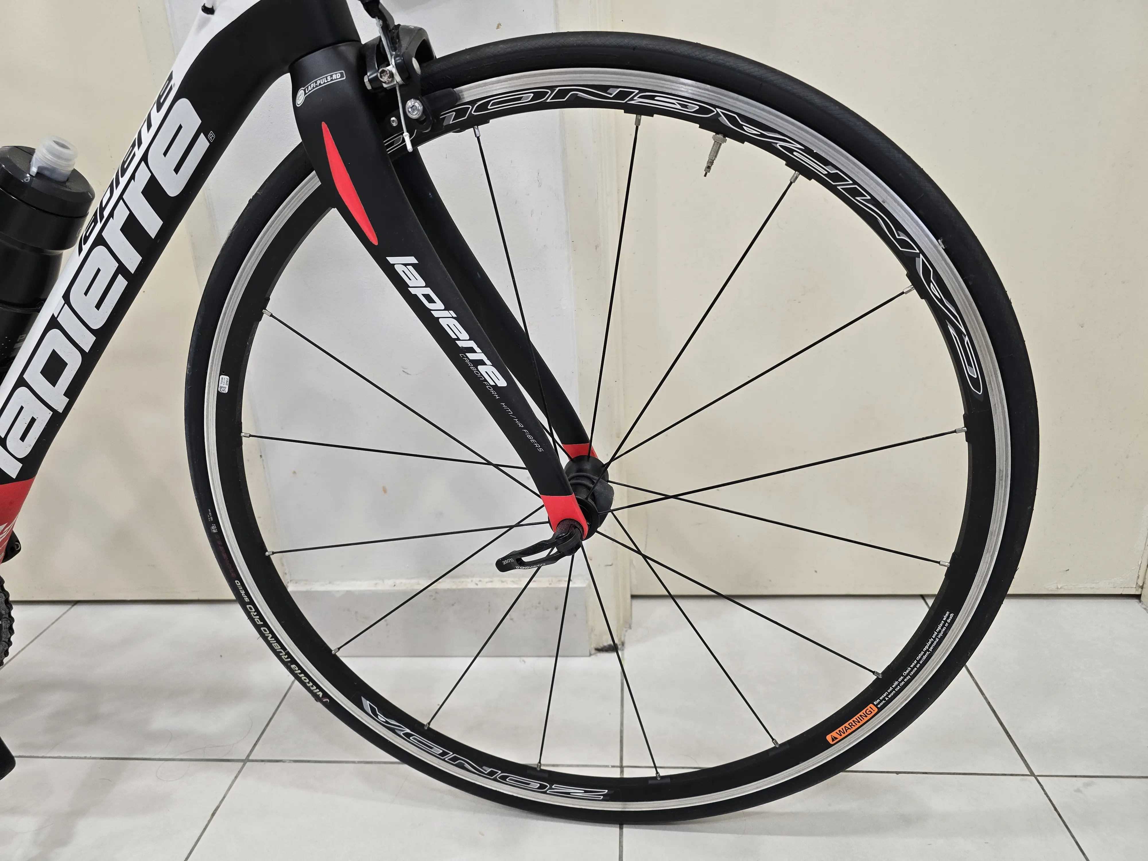 Lapierre Pulsium + Campagnolo Zonda