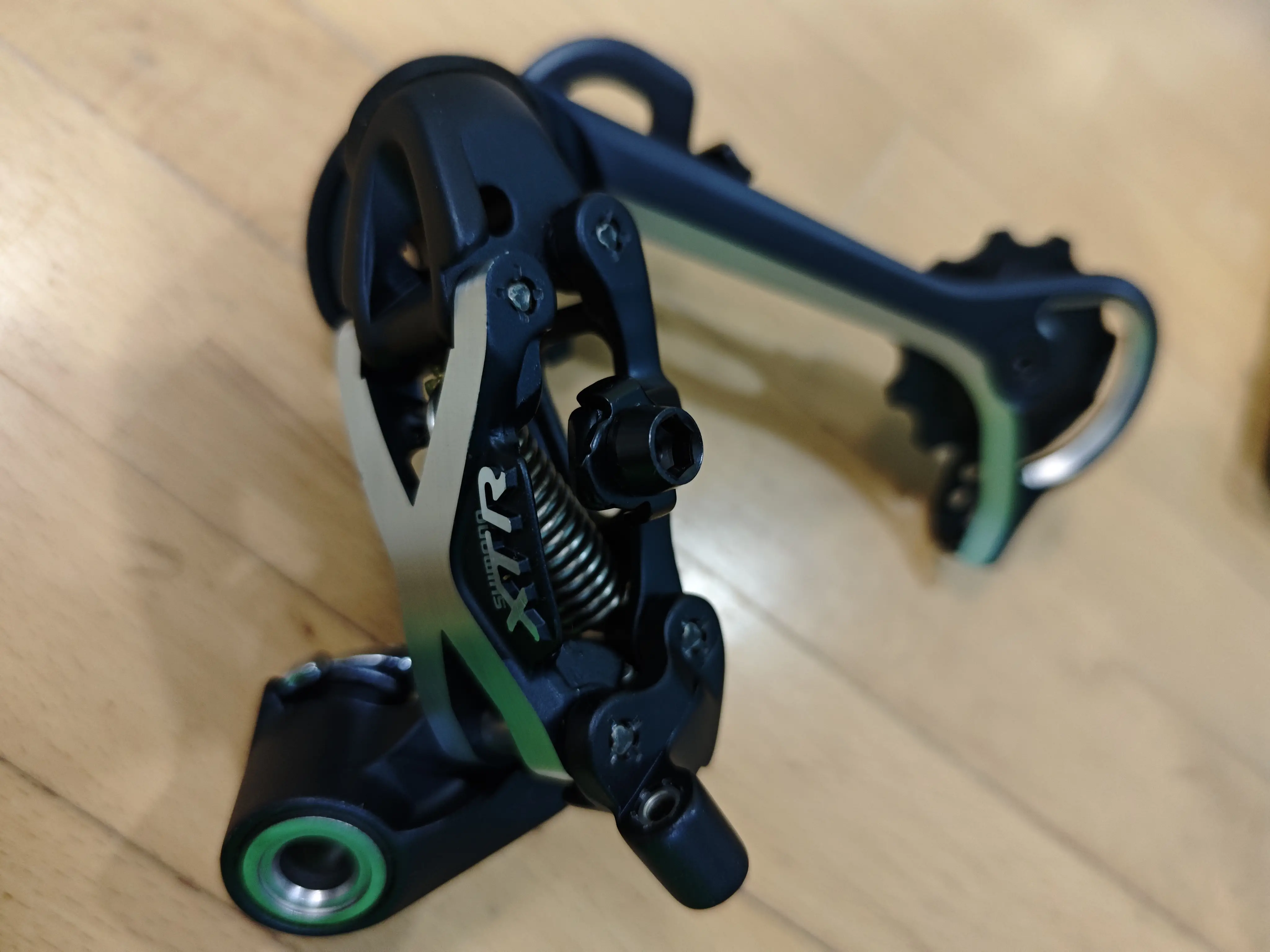 Shimano XTR RD-M970 Rear Derailleur