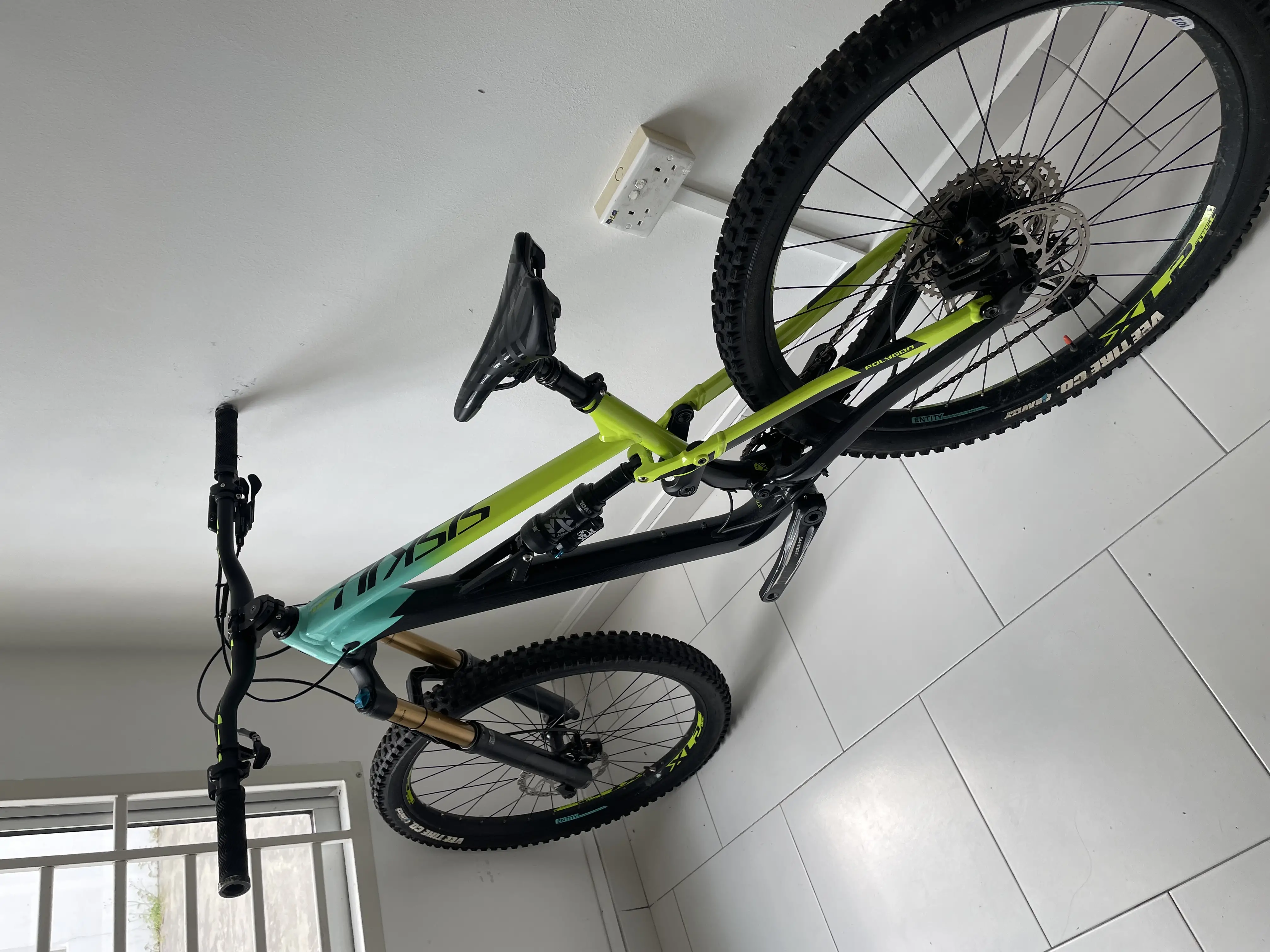 Polygon T7, M , 27.5