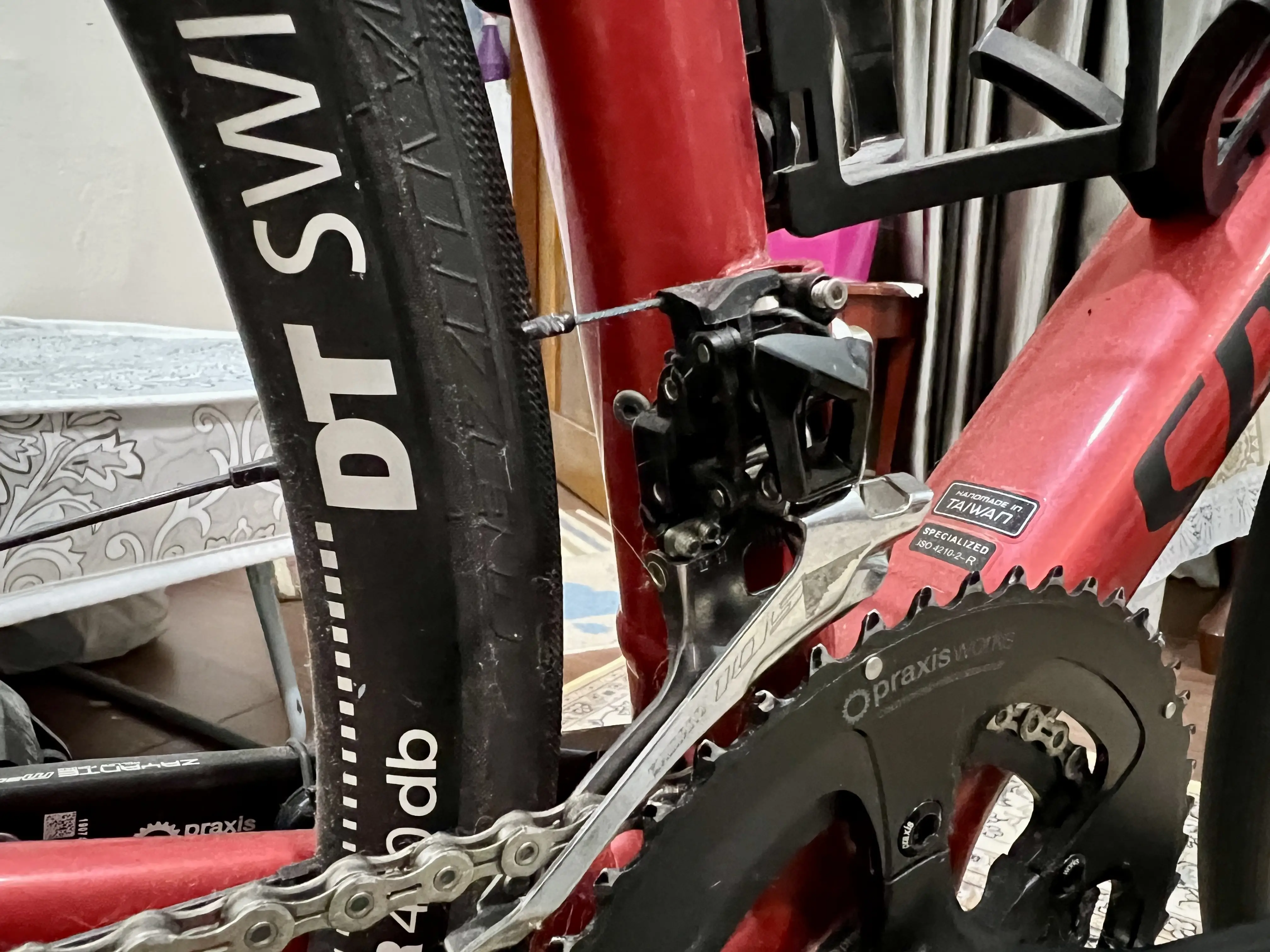 Specialized Allez Sprint Comp Disc (size 52, Red Candy)