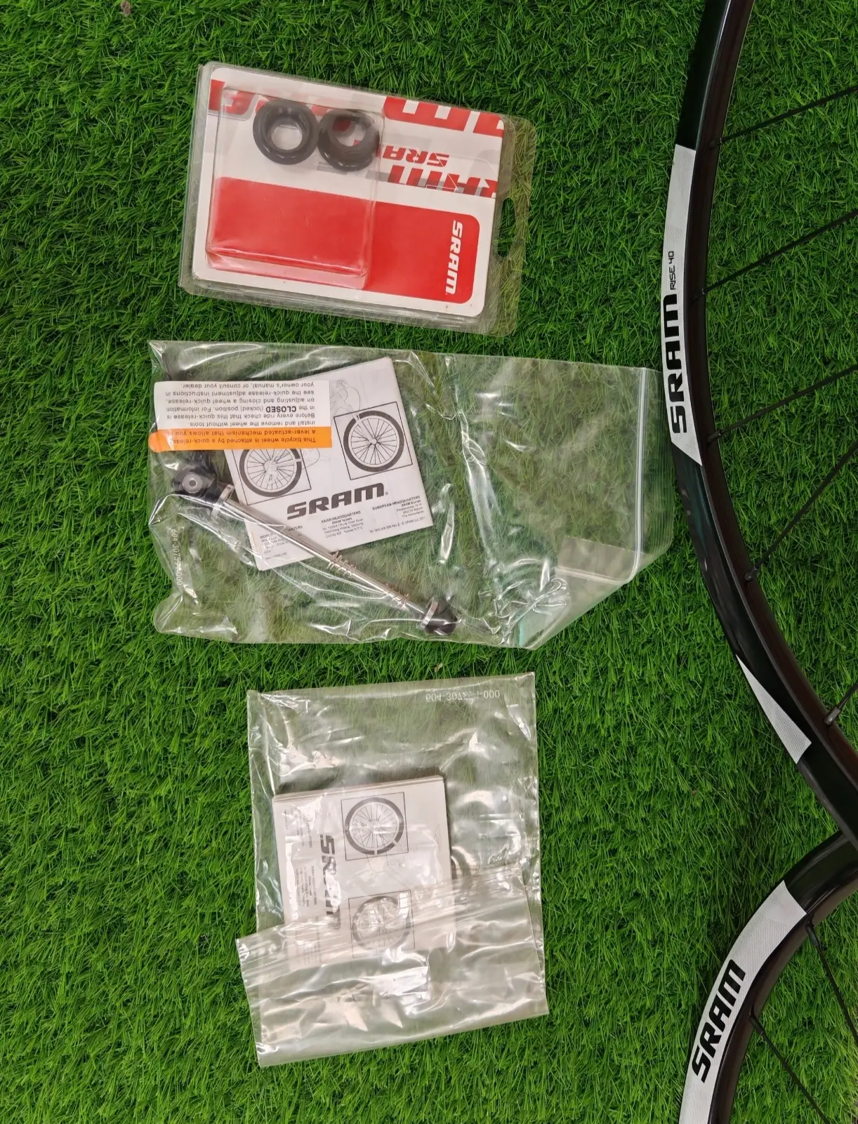 Sram Rise 40 (29er) Non Boost - (Brand New !!!)