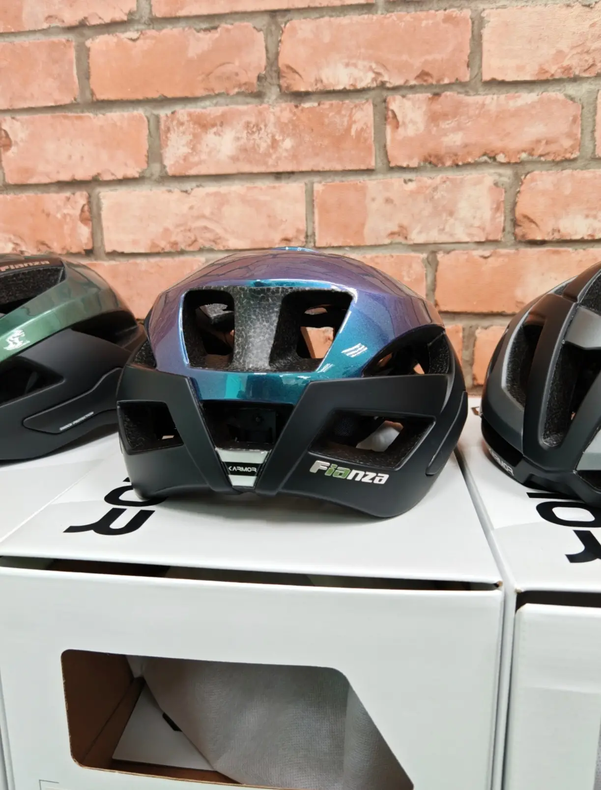 KARMOR Fianza (S/M & L) Helmet - Brand New !!!
