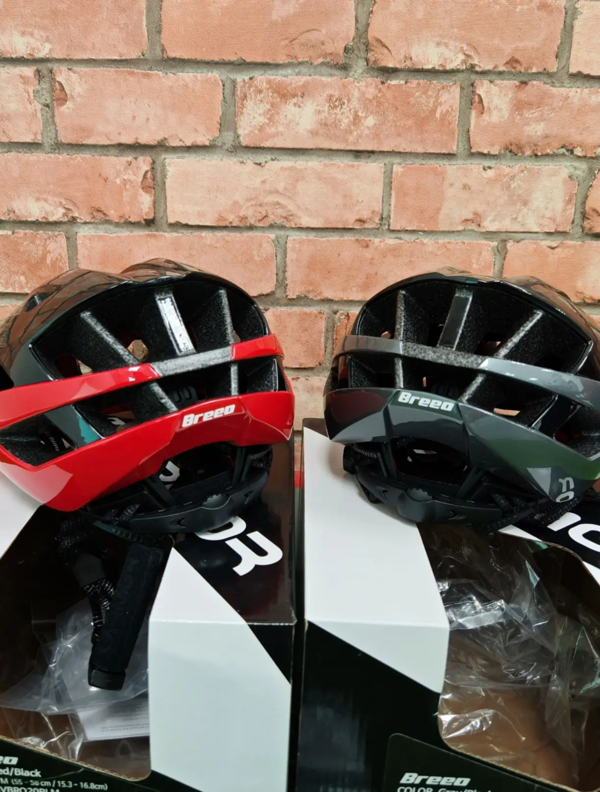 KARMOR Breeo (S/M & L) Helmet - Brand New !!