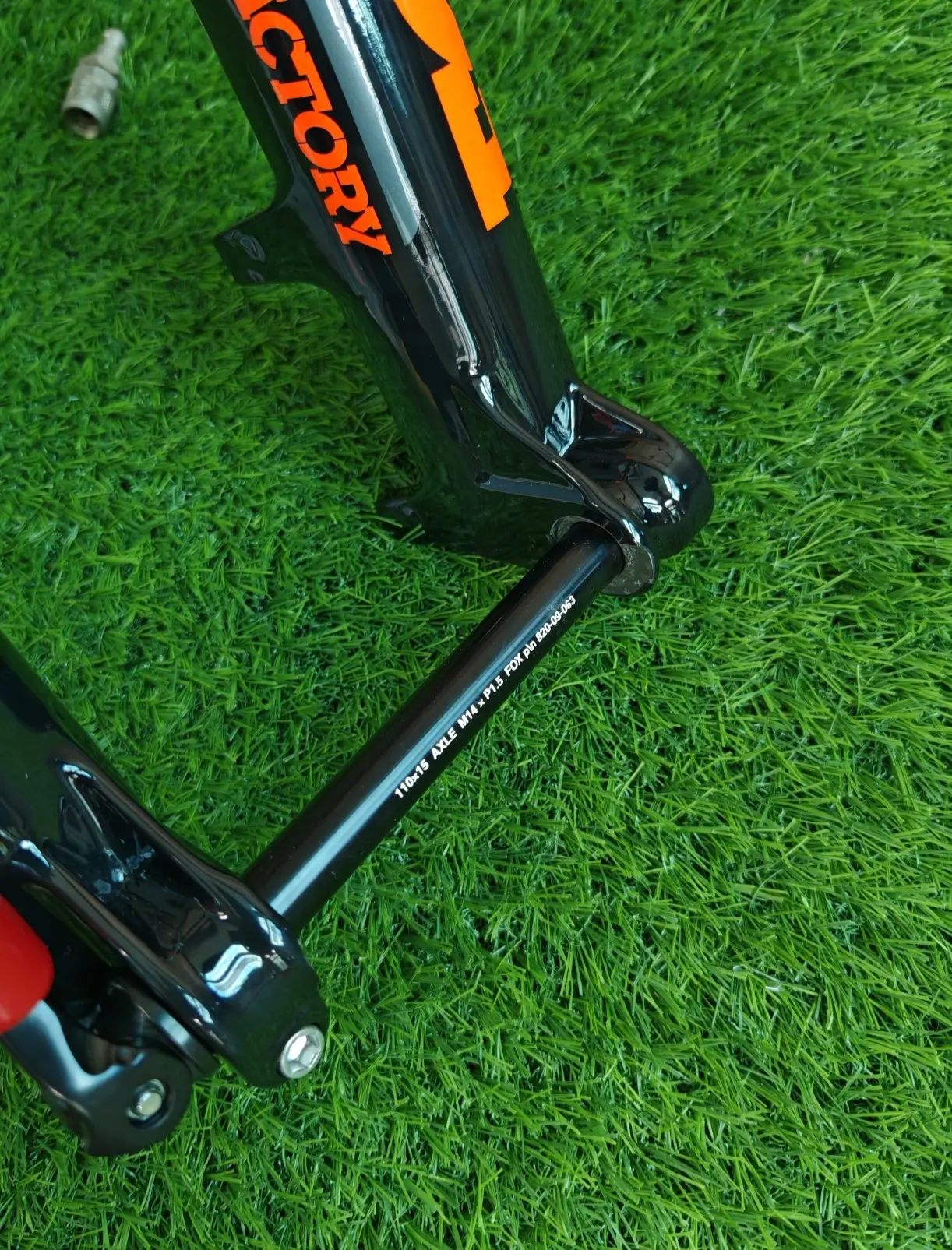 Fox Factory 38 Float (29er/27.5+) 180mm - (Brand New !!)