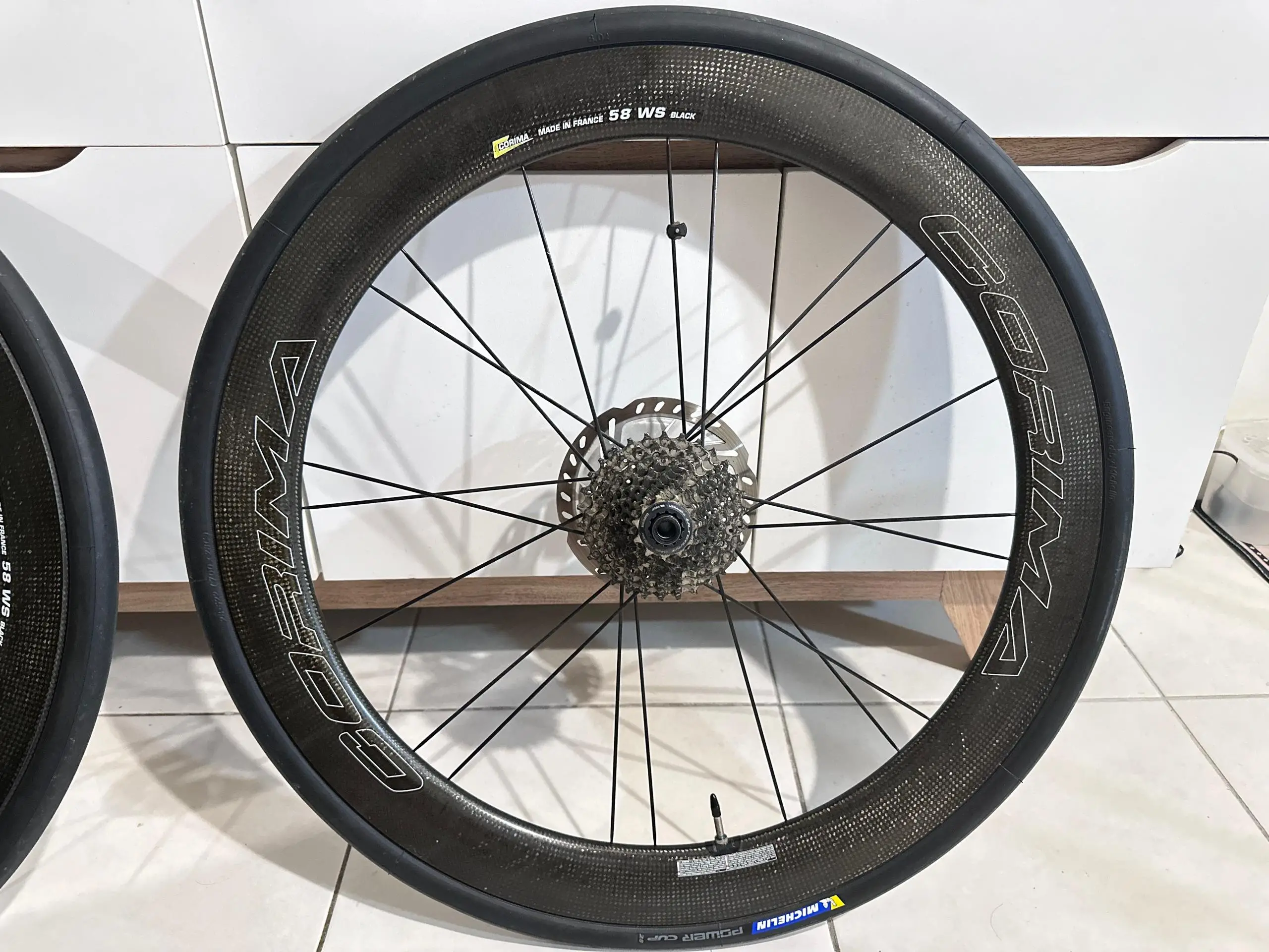 Corima ws 58 disc carbon road wheelset shimano/sram (made in france)