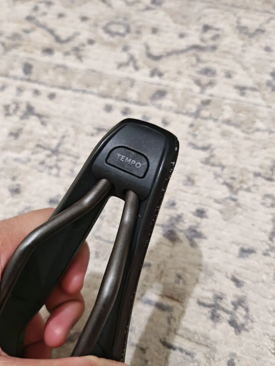 Fizik Tempo Argo R3 Kium rail (Like New !!)