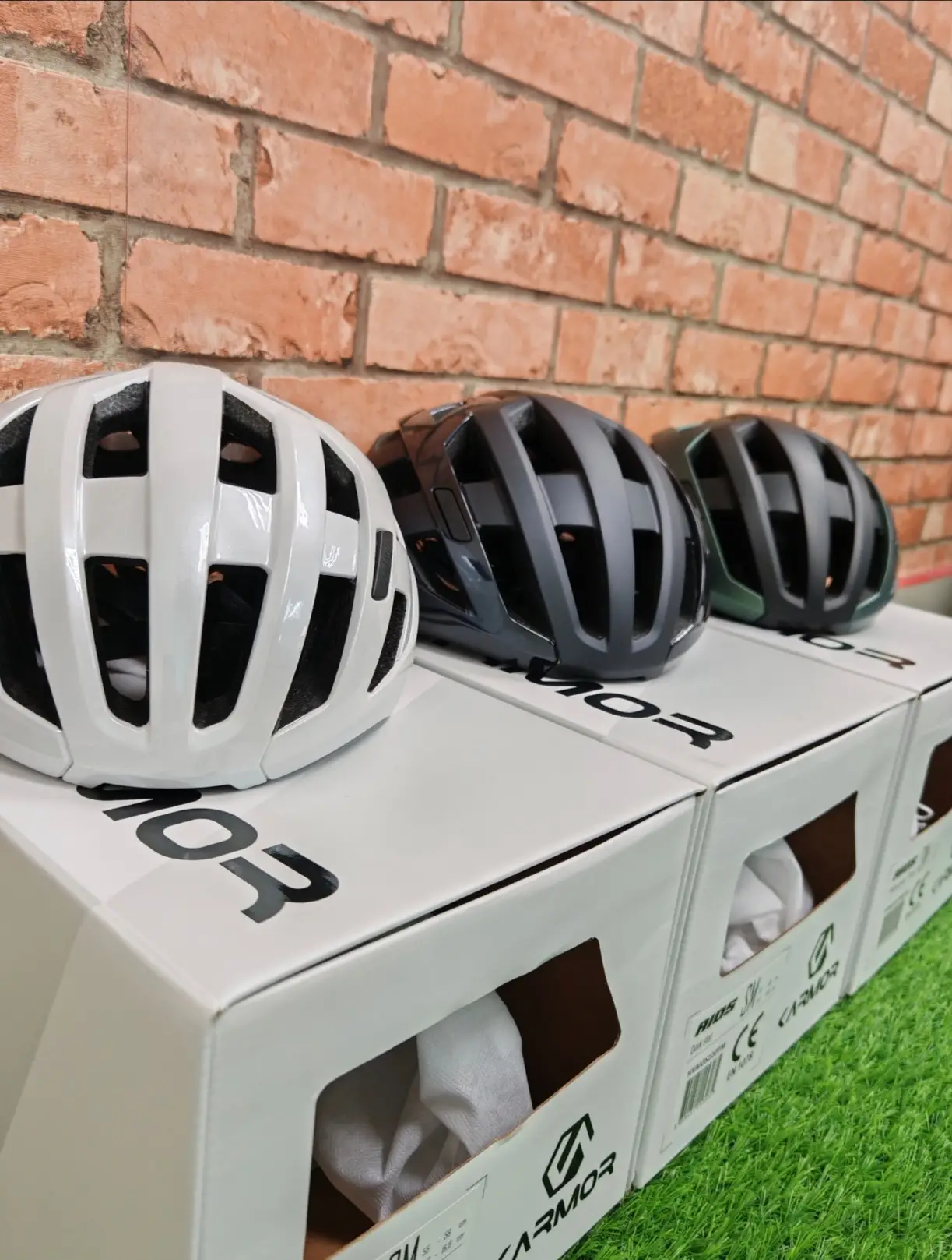 KARMOR Aios (S/M & L) Helmet - Brand New !!