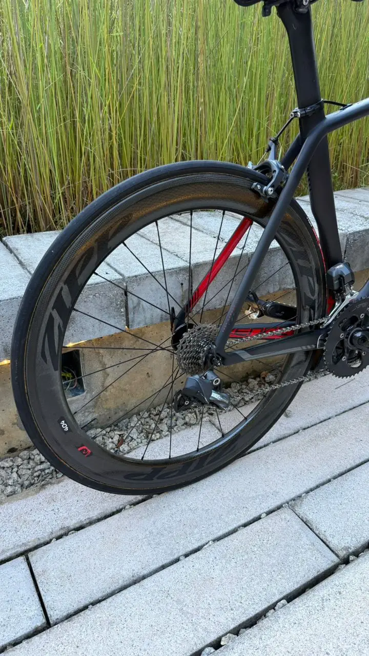 S-Works Venge - Ultegra Di2 / ZIPP404 – Size 54