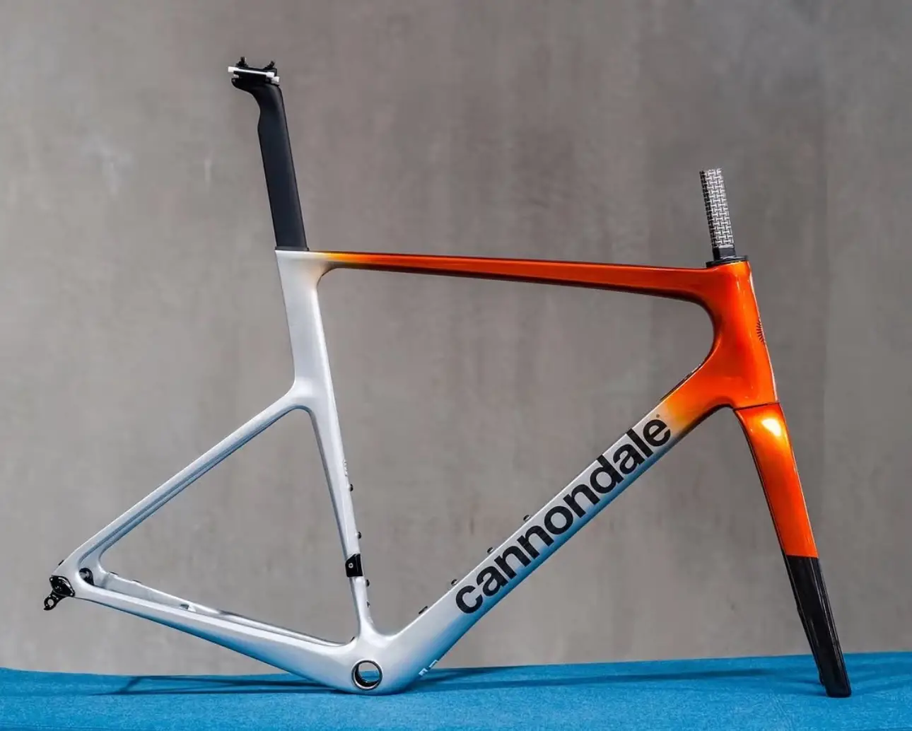 2025 Cannondale Supersix Hi-mod