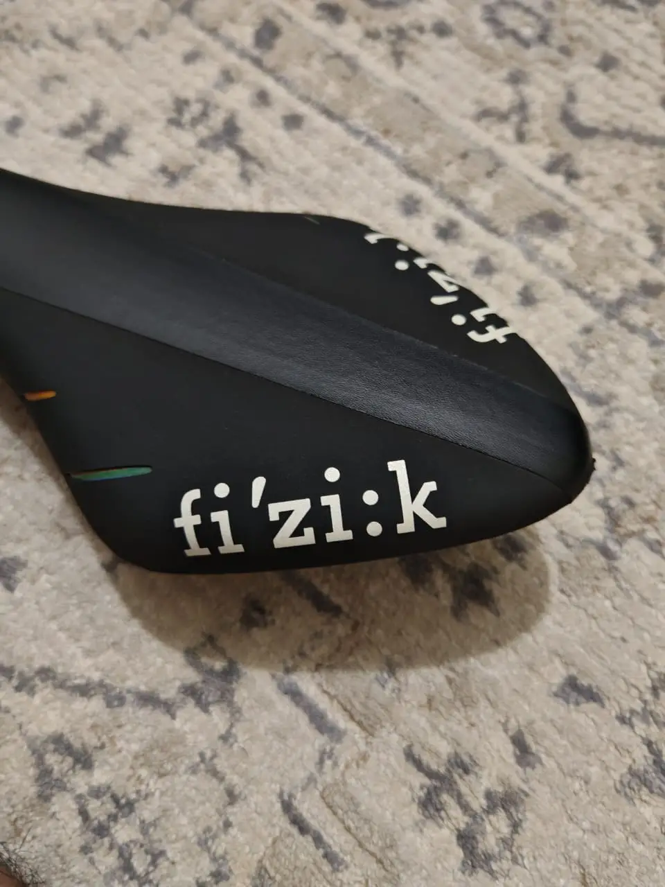 FIZIK Saddle Arione R1 Braided Black (Used Like New !!)
