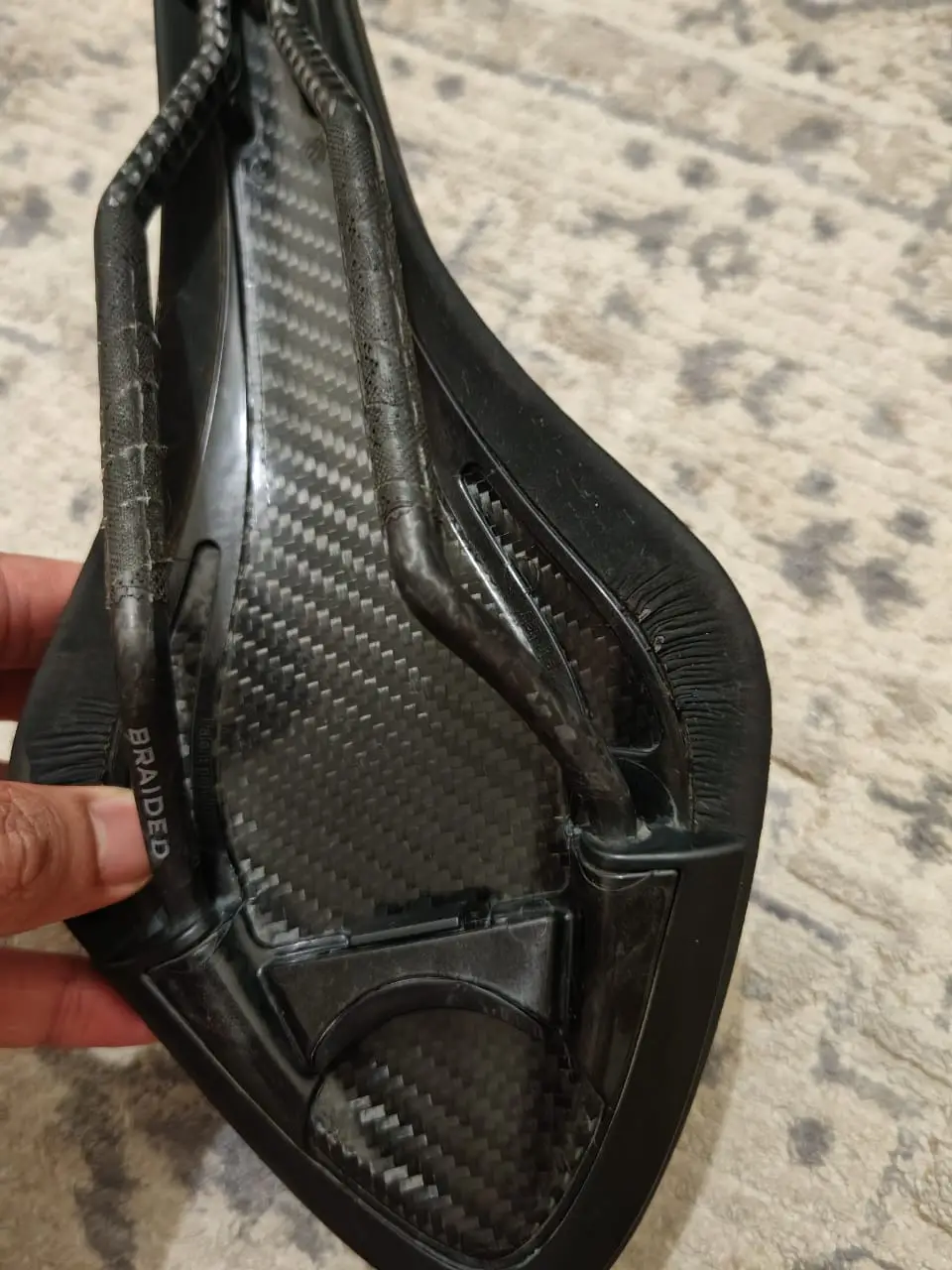 FIZIK Saddle Arione R1 Braided Black (Used Like New !!)
