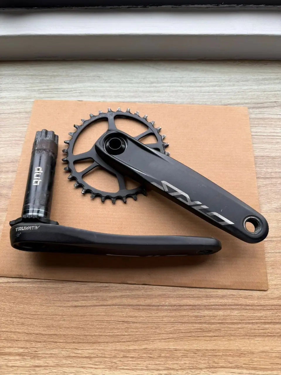 Truvativ Stylo, DUB Crankset with SRAM 32T Chainrings