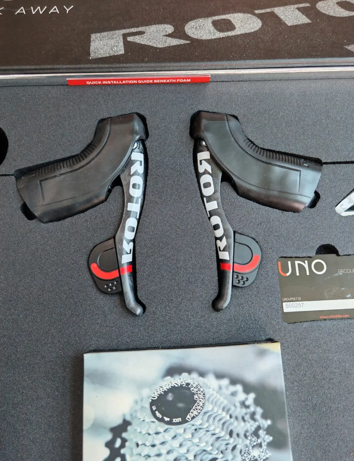 Rotor UNO Groupset Disc Flatmount (11-28t) Brand New !!