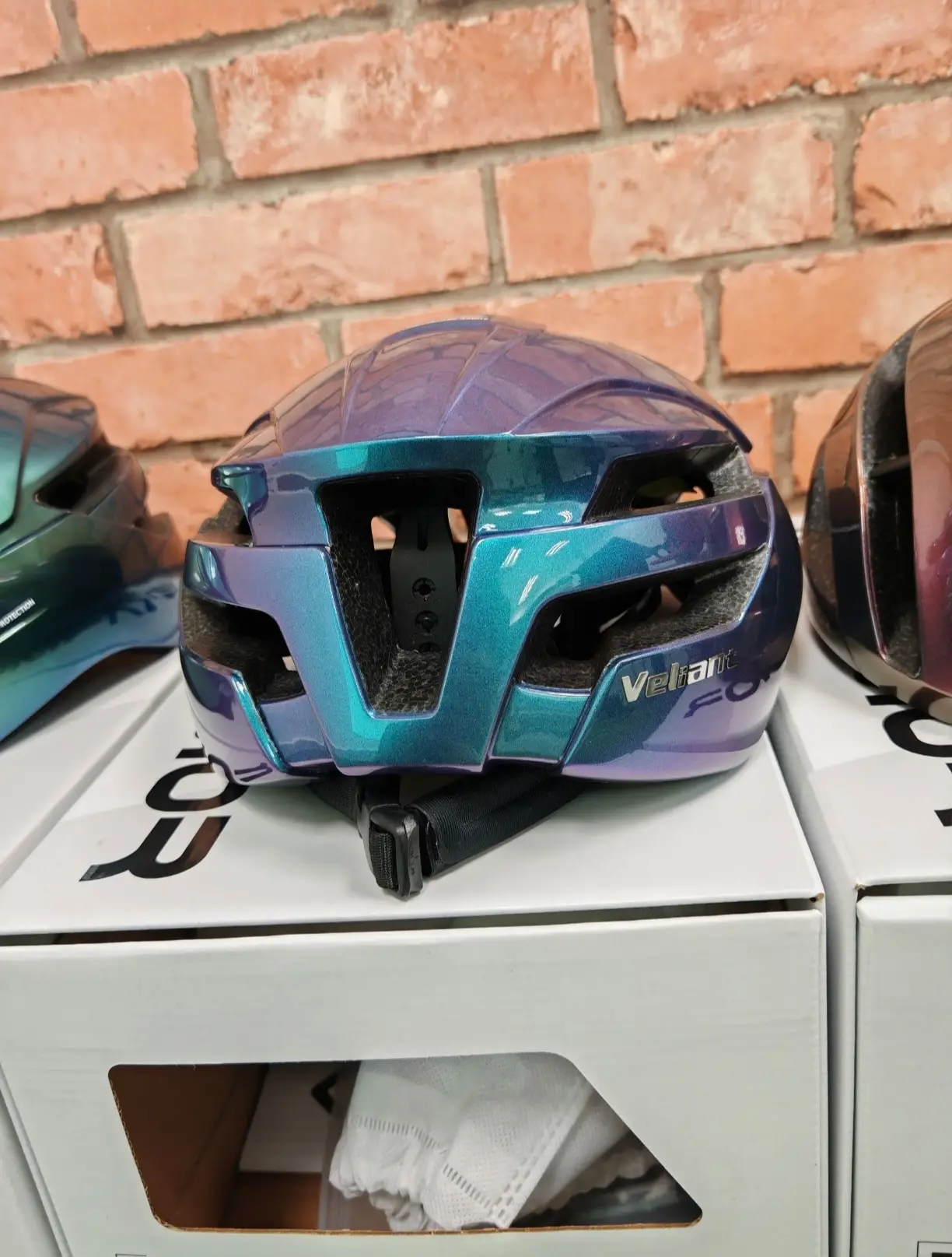 KARMOR Veliant (S/M & L) Helmet - Brand New !!!