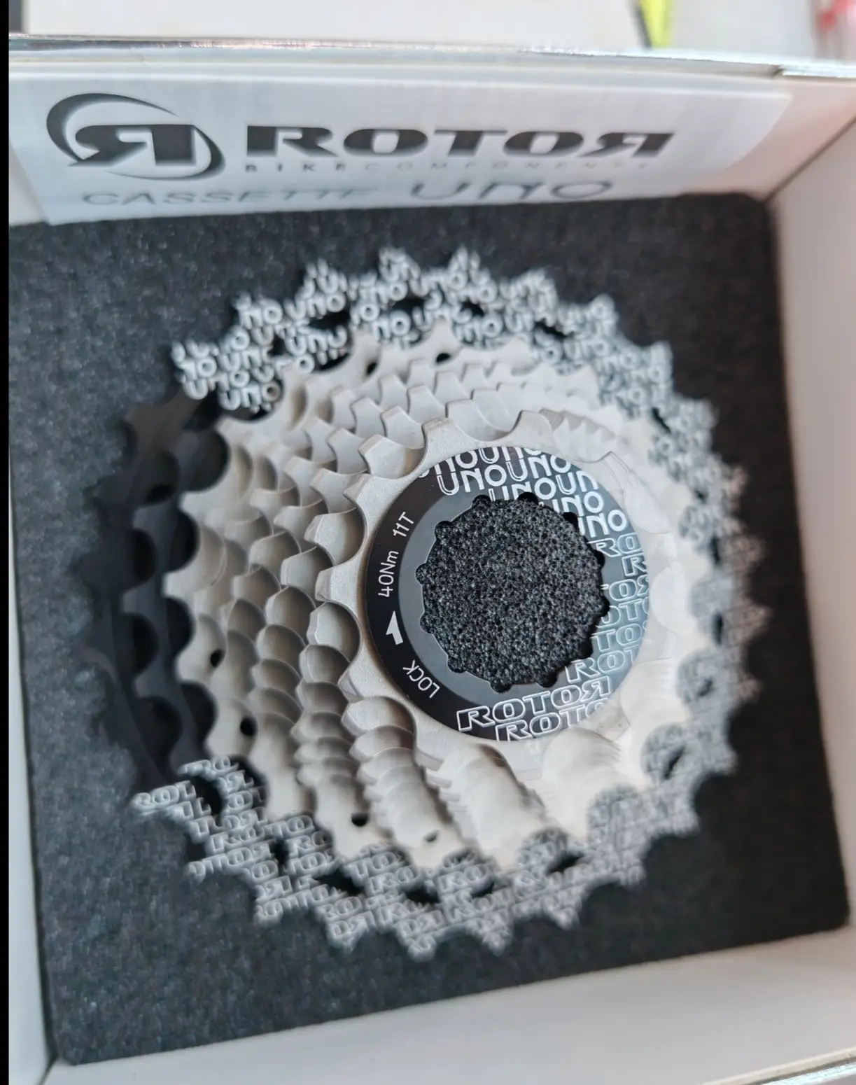 Rotor UNO Groupset RimBrake (11-28t) Brand New !!