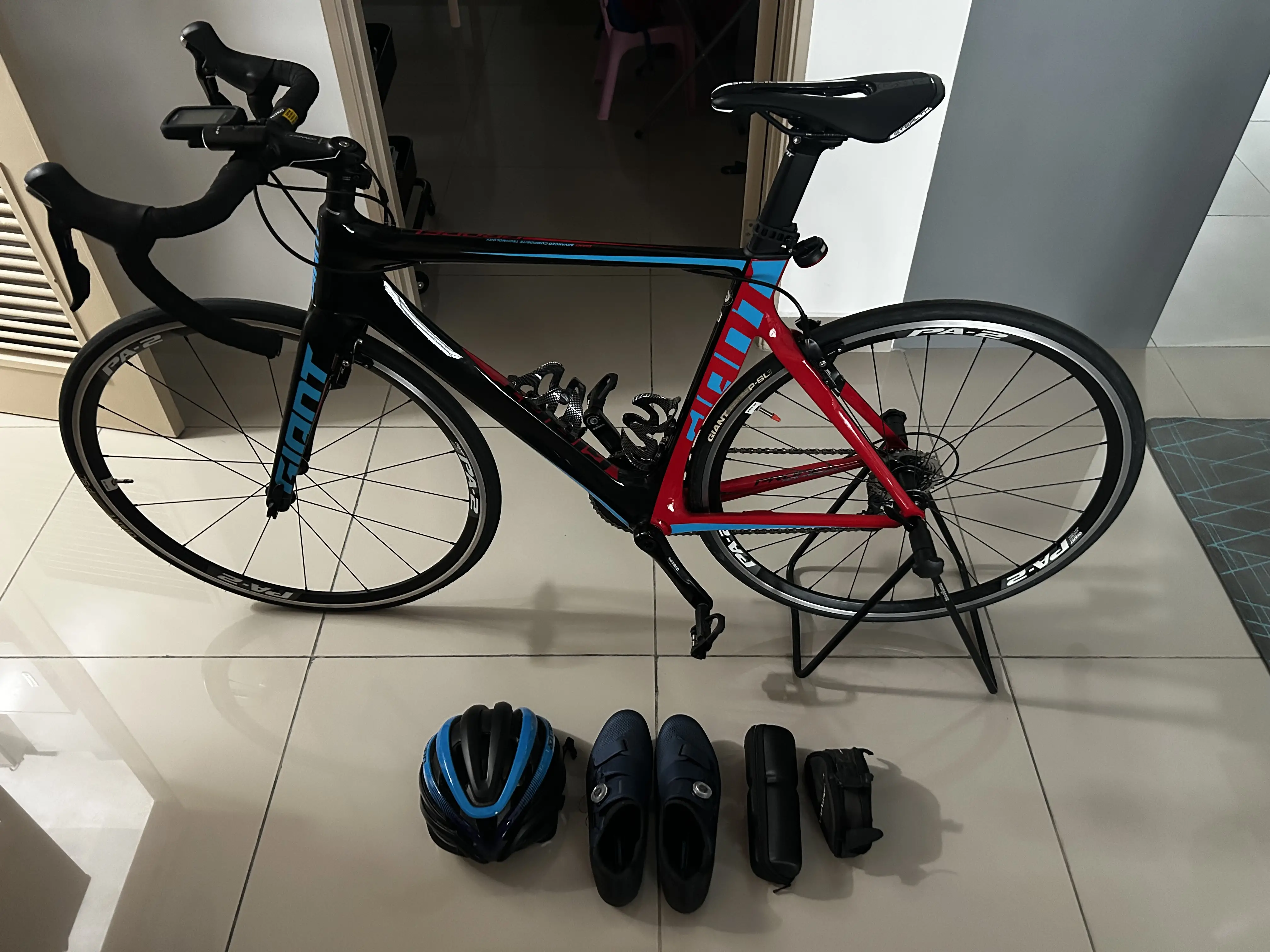 Giant Roadbike - Minimal Usage - Retired