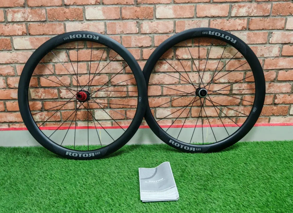 Rotor C45 Carbon SL Disc Wheelset (Clincher; Shimano) Brand New !!!