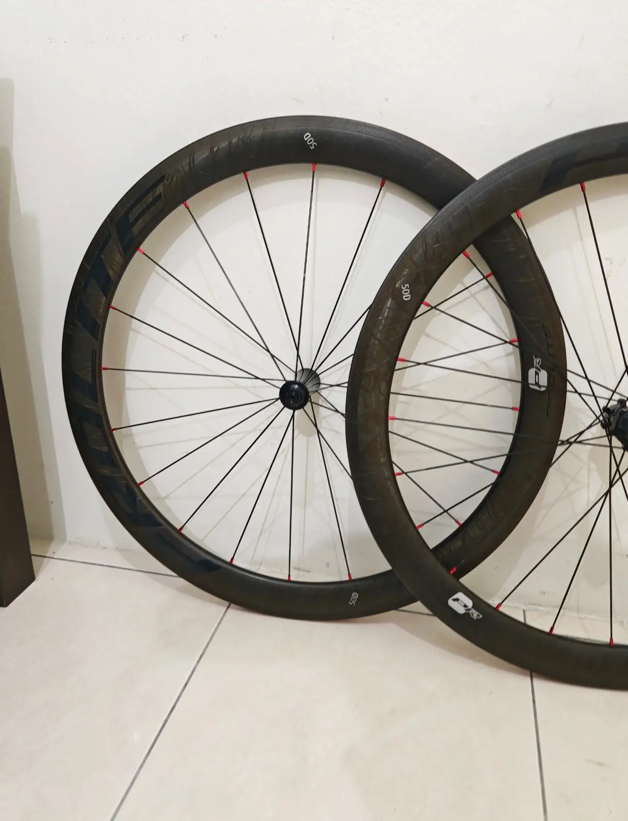 ProLite Carbon Wheelset with tires (50mm) Clincher;Shimano Bodyhub (Brand New!)