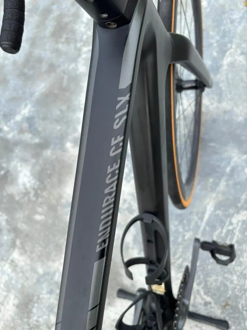 USED CANYON ENDURACE CF SLX Di2 (RM12,000.00 - NEGO)