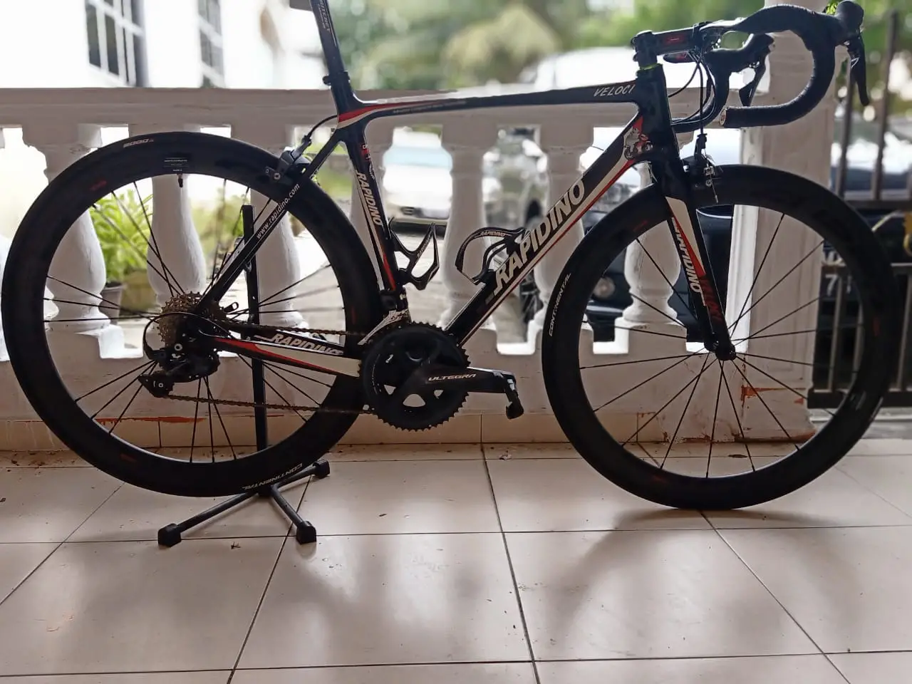 Rapidino Veloci Complete Road Bike