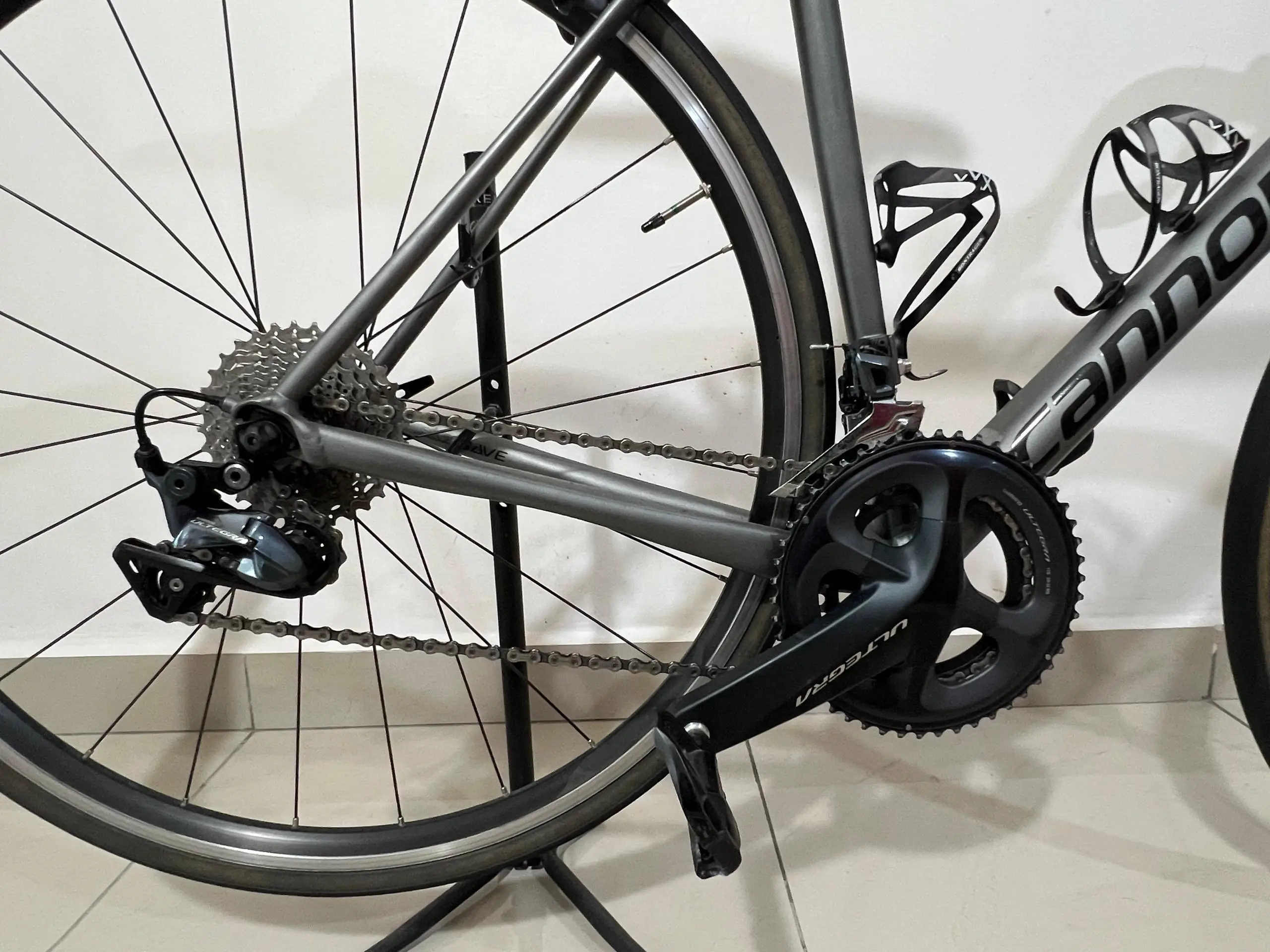 Cannondale CAAD 12 - Grey