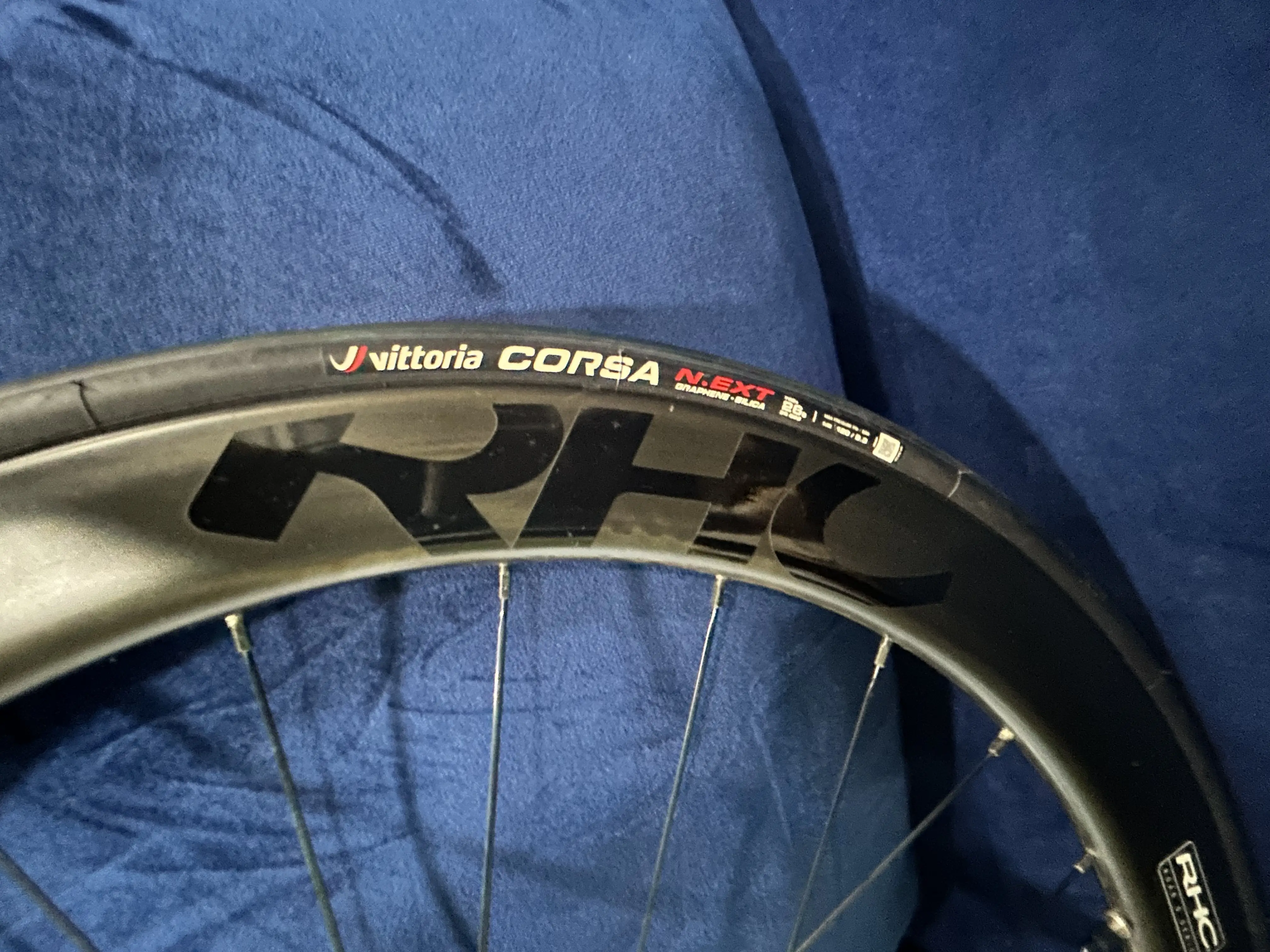 S50 ROAD DISC CARBON WHEELSET  HUB DT350