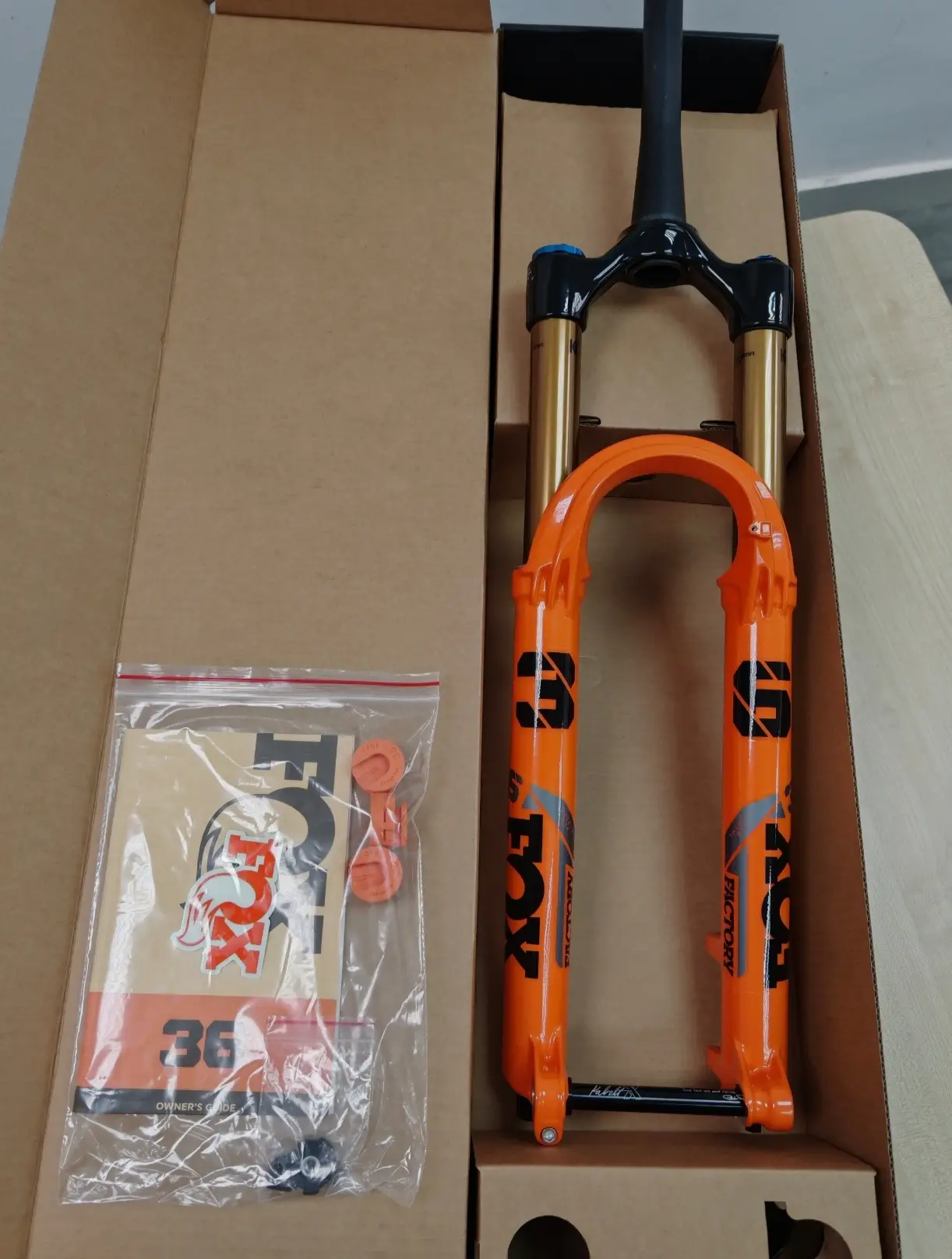 2025 Fox Factory 36 Float - Orange (29er/27.5+) 160mm - (Brand New!!)