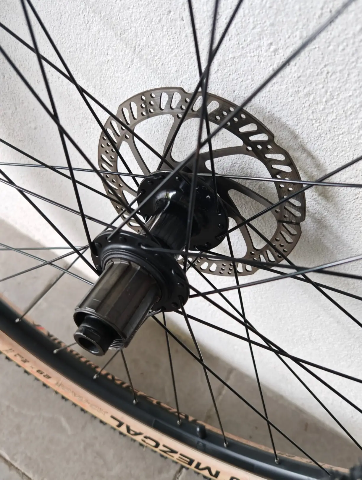 29er Boost Wheelset + Vittoria Mezcal+ rotor (Like New !!!)