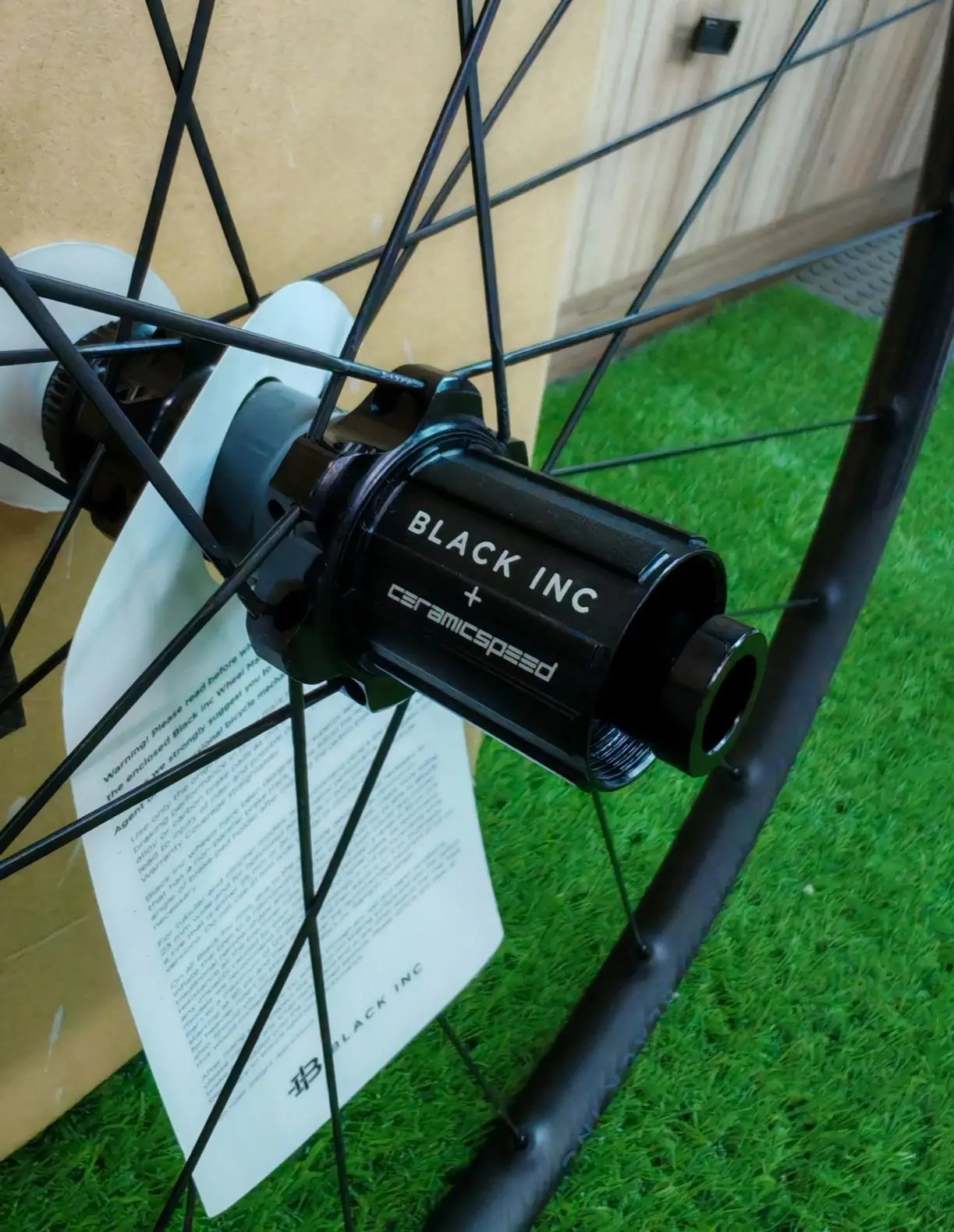 BlackInc TWENTY Disc (Ceramic Speed) Clincher 20mm - Brand New !!